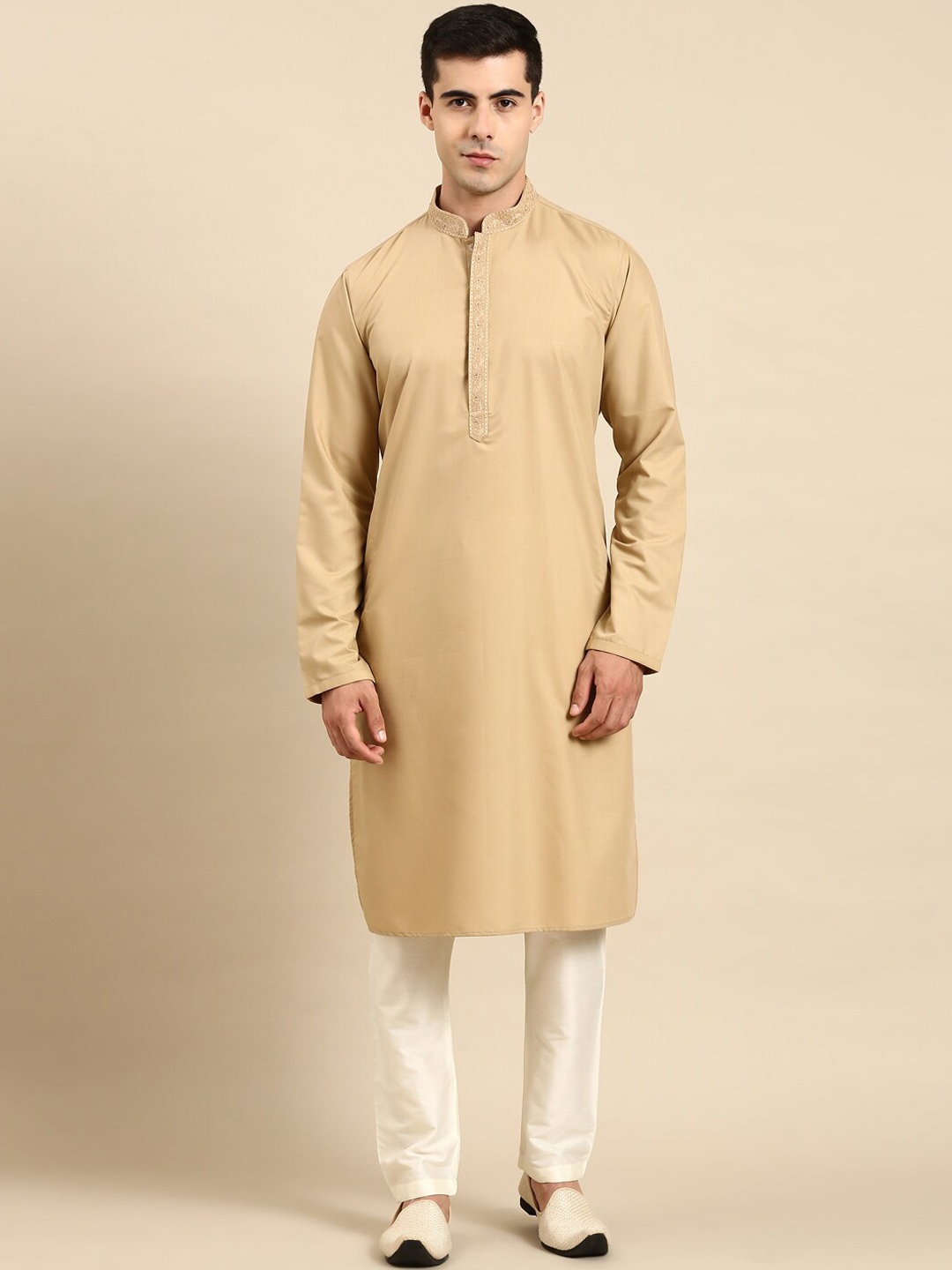 

TheEthnic.Co Thread Work Mandarin Collar Cotton Kurta, Beige