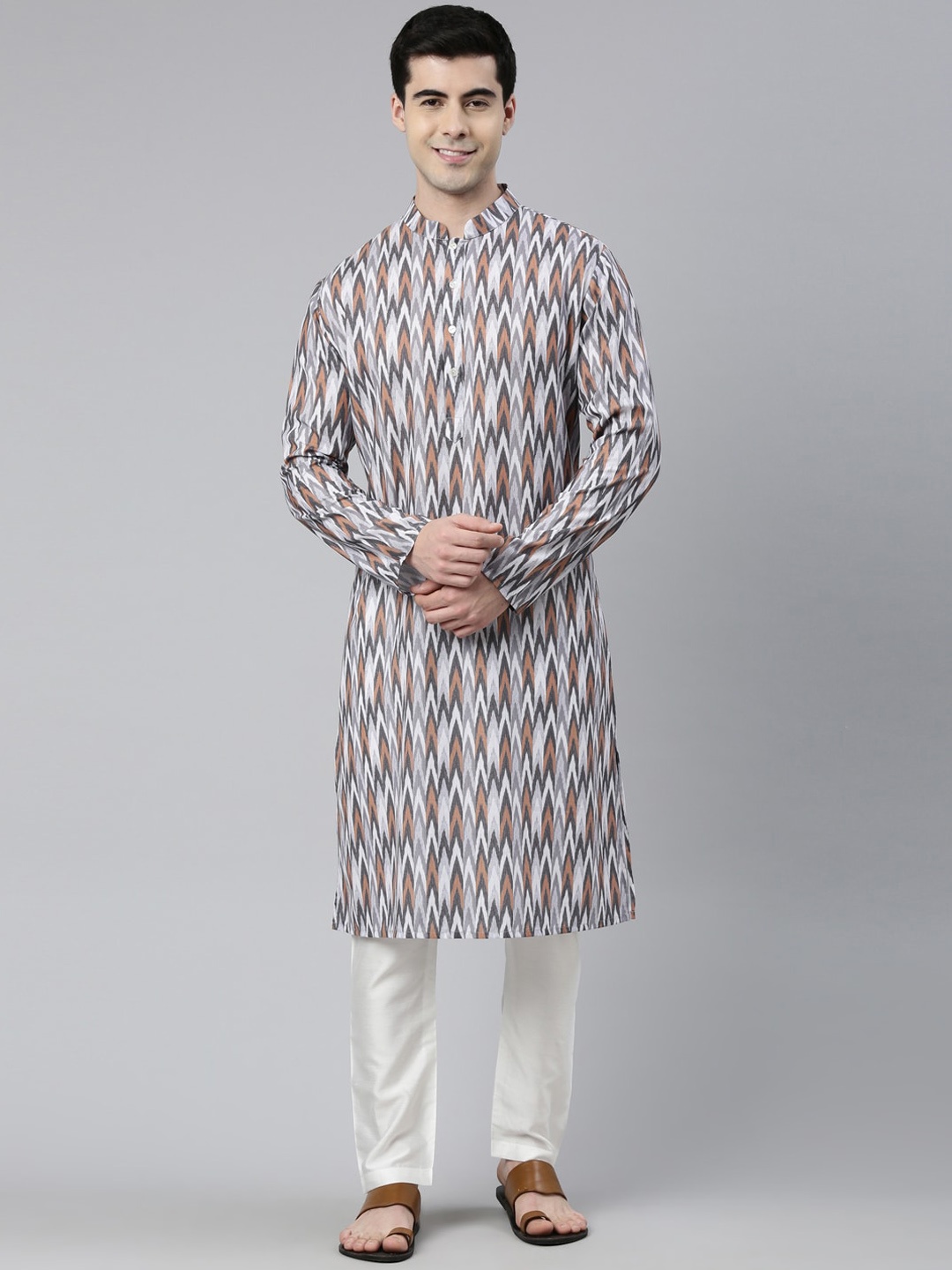 

TheEthnic.Co Abstract Printed Mandarin Collar Kurta, Grey