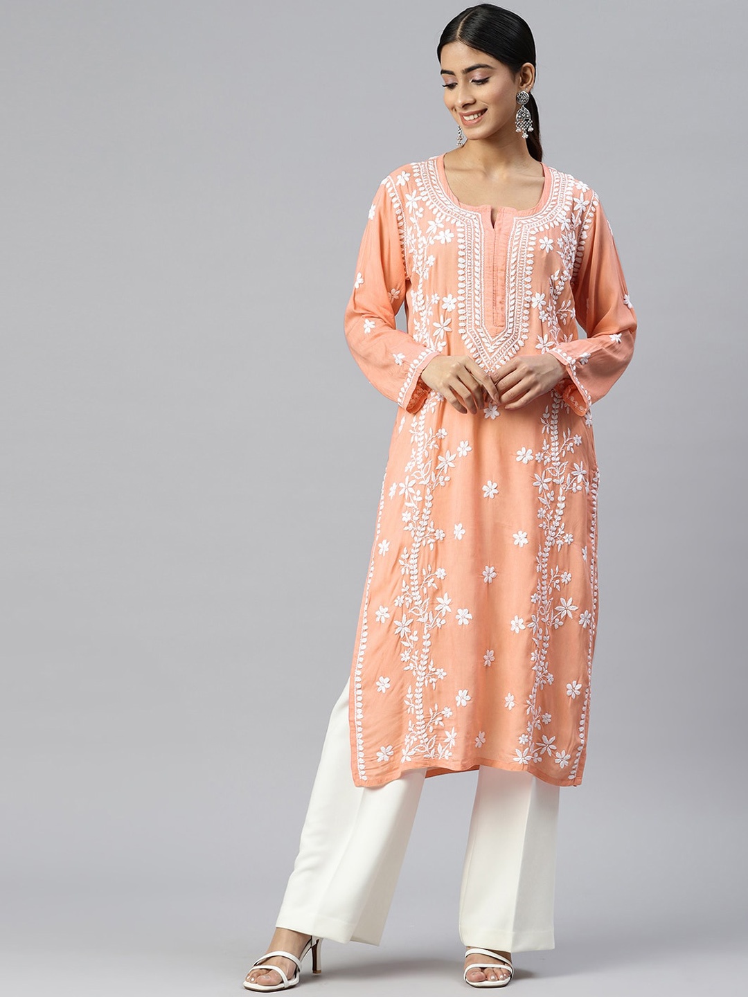 

PARAMOUNT CHIKAN Floral Embroidered Chikankari Scoop Neck A-Line Kurta, Peach