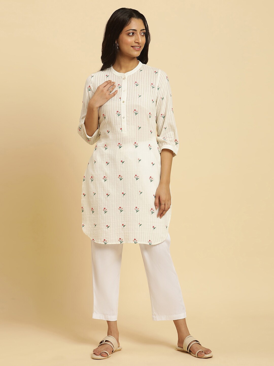 

W Floral Embroidered Pure Cotton Straight Kurta, White