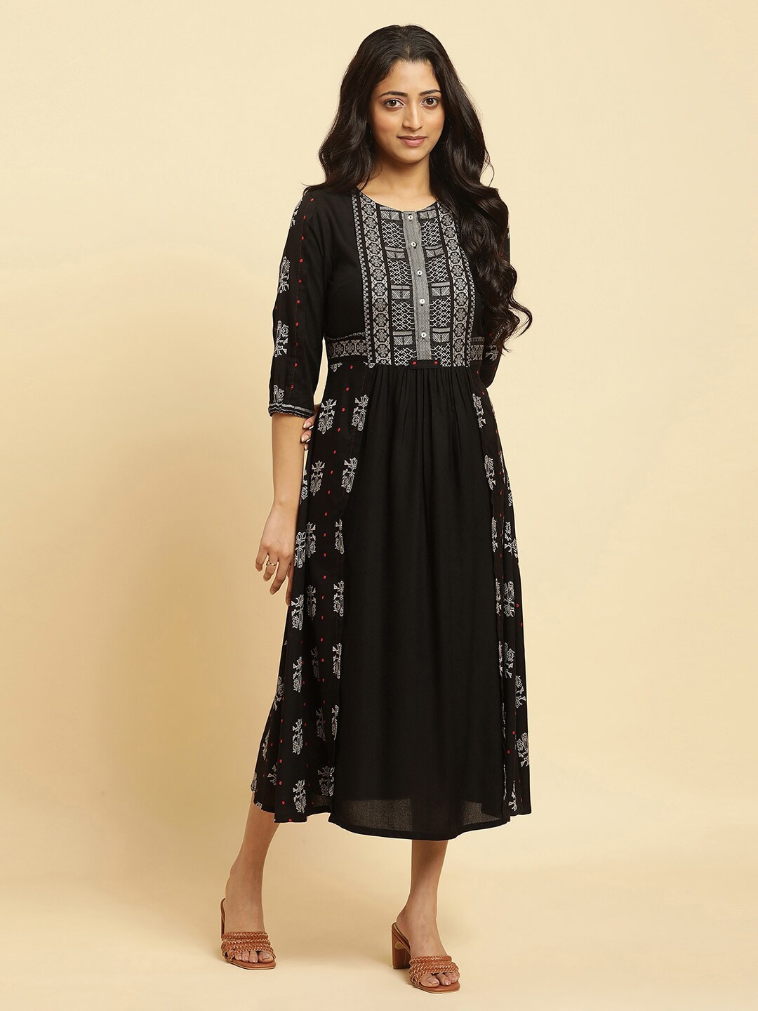

W Ethnic Motifs Printed Pleated Fit & Flare Midi Ethnic Dress, Black