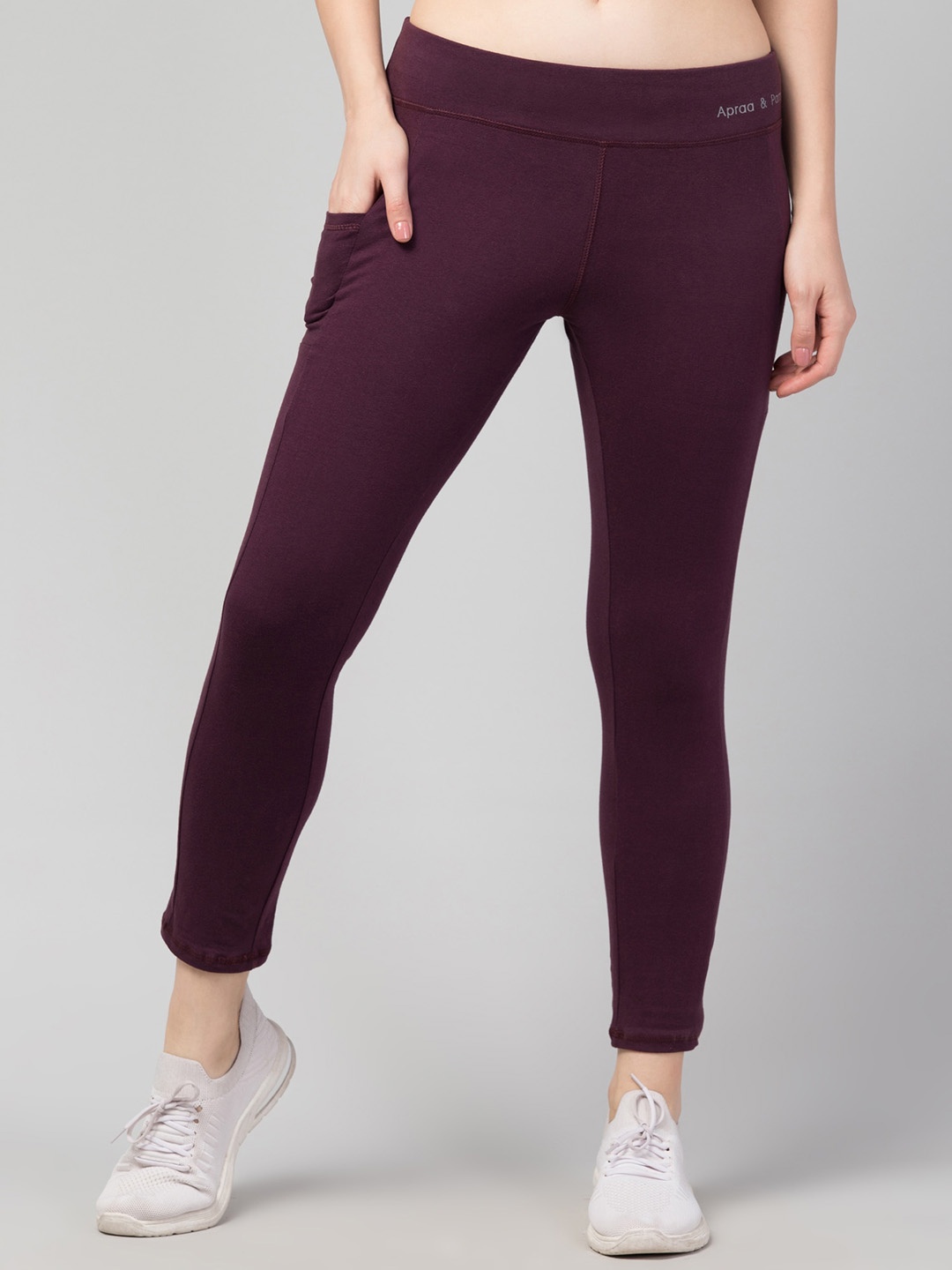 

Apraa & Parma Women Ankle-Length Tights With Pockets, Purple