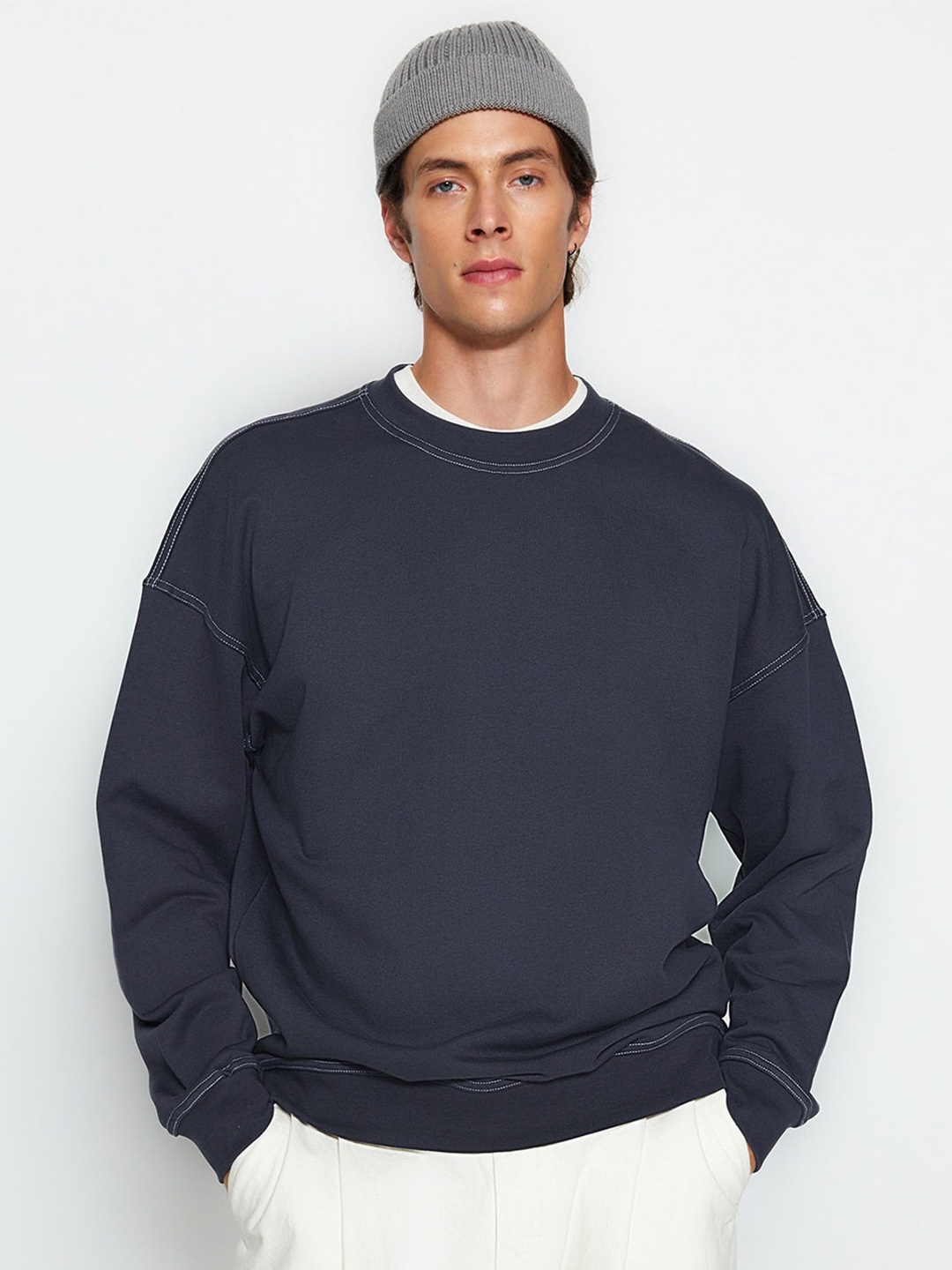 

Trendyol Round Neck Pure Cotton Pullover, Black