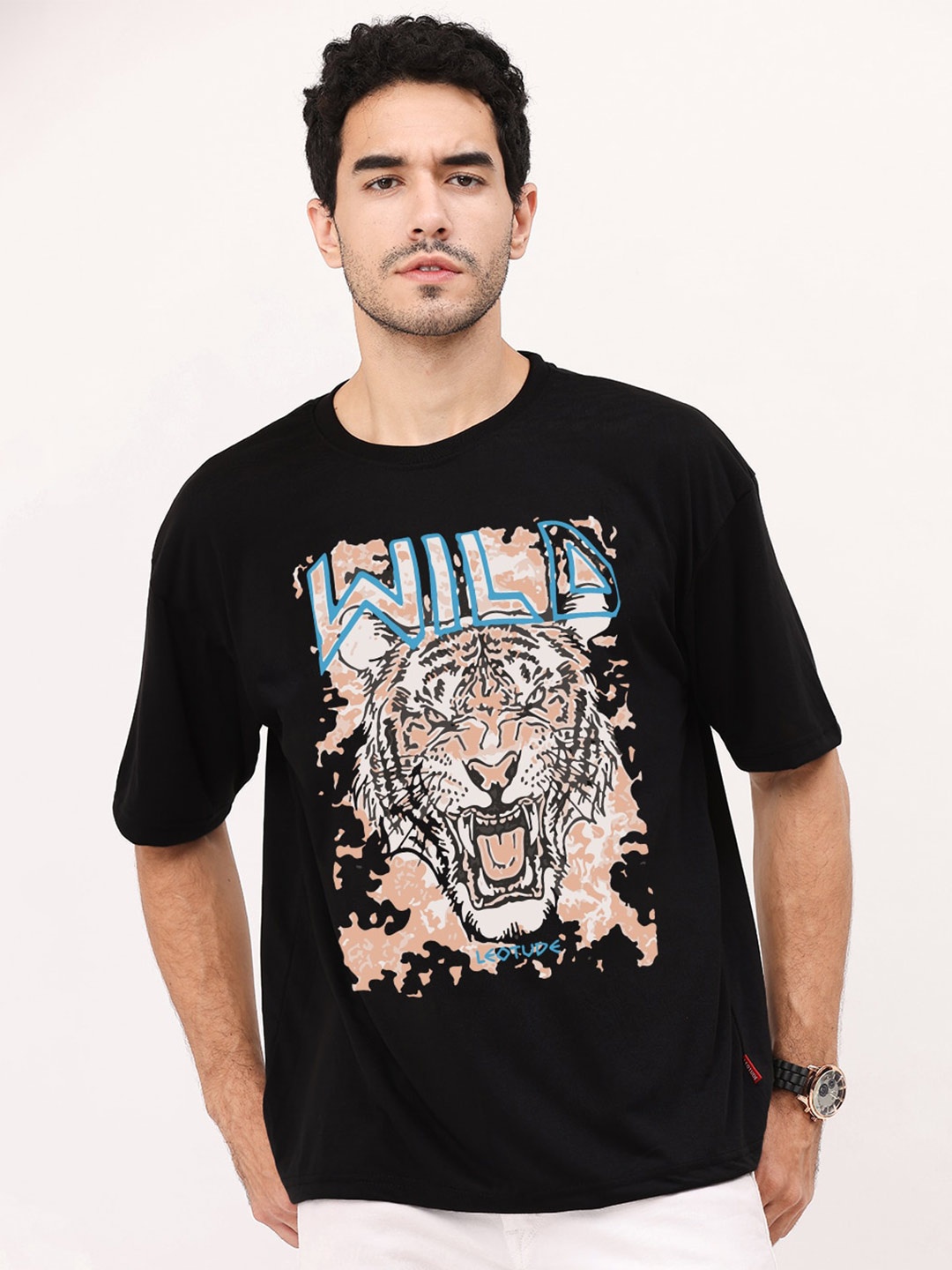 

Leotude Graphic Printed Oversized T-shirt, Black
