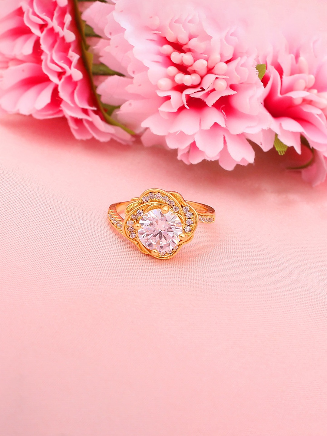 

Mirana Gold Plated Finger Ring