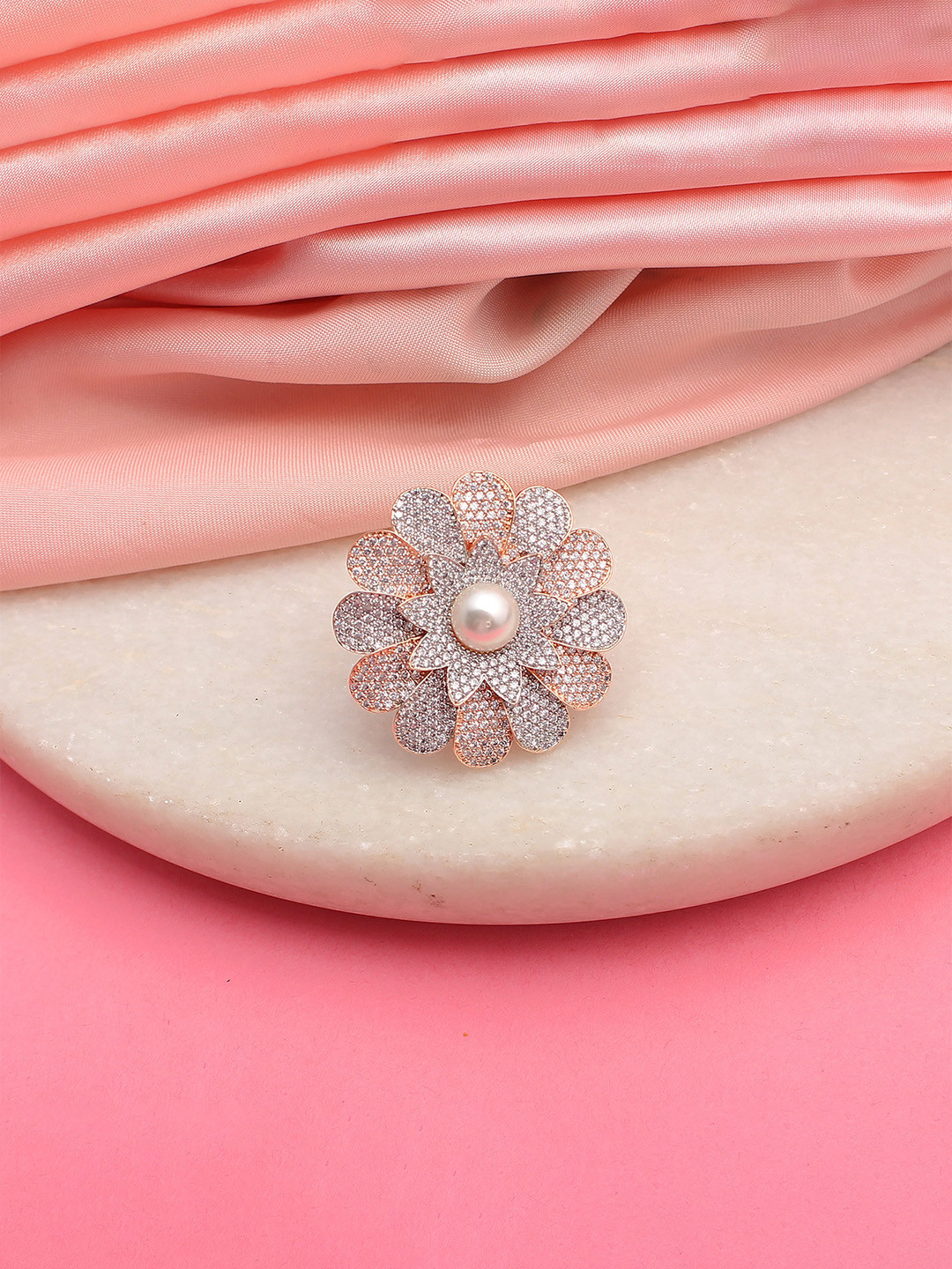 

Mirana Rose Gold Plated Finger Ring