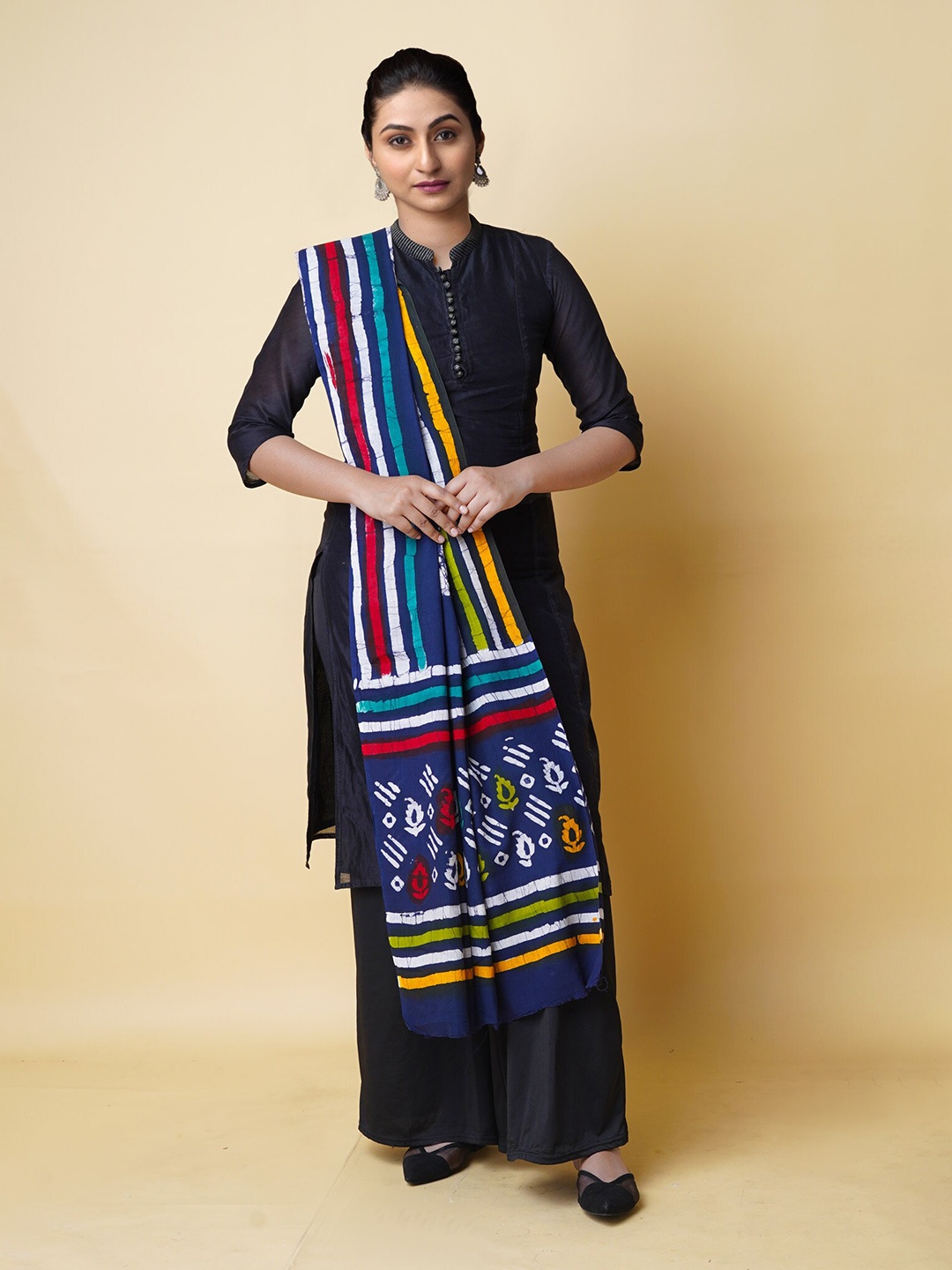

Unnati Silks Ethnic Motifs Printed Batik Pure Cotton Dupatta, Blue