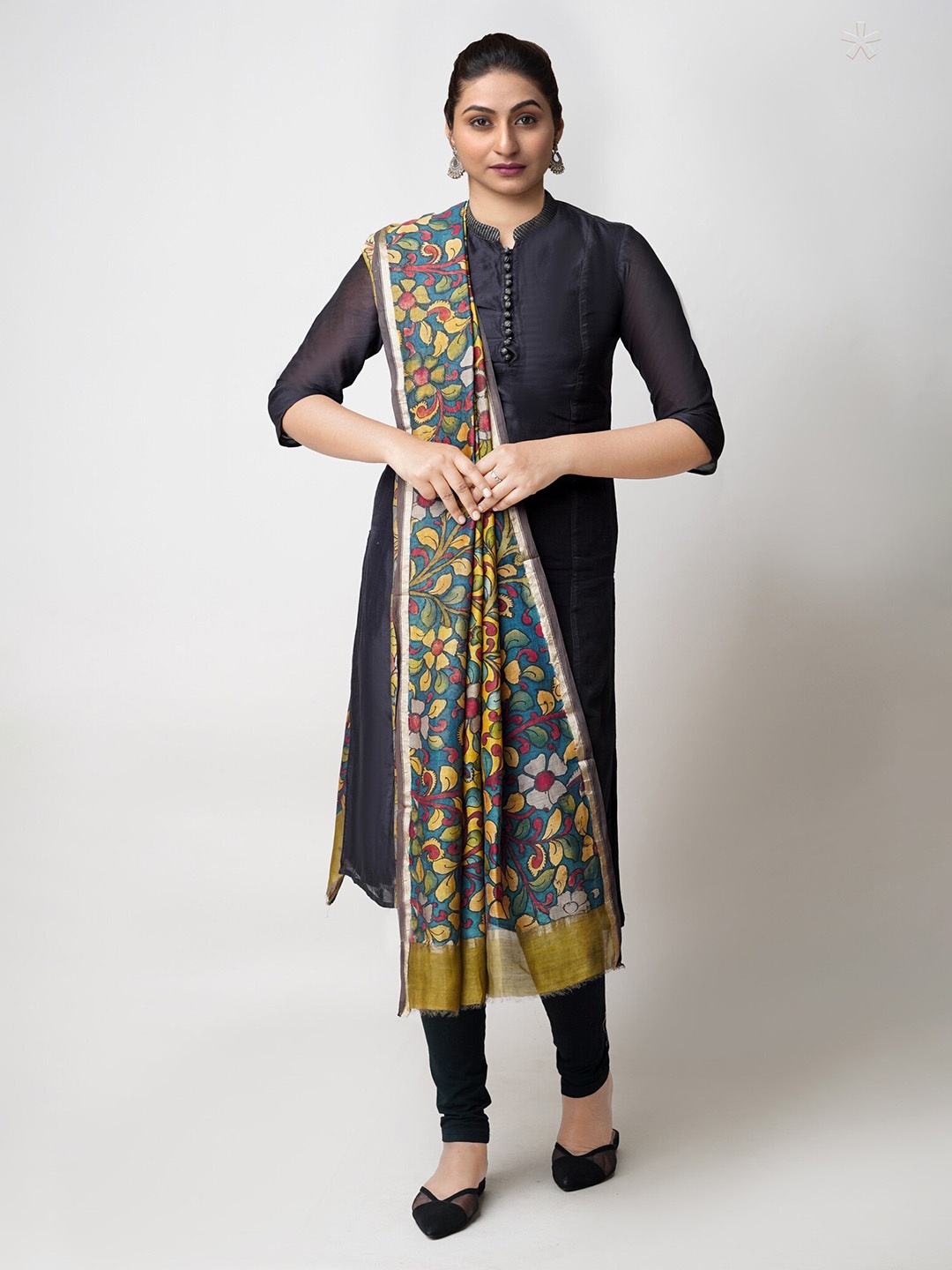 

Unnati Silks Ethnic Motifs Printed Zari Cotton Silk Kalamkari Dupatta, Yellow