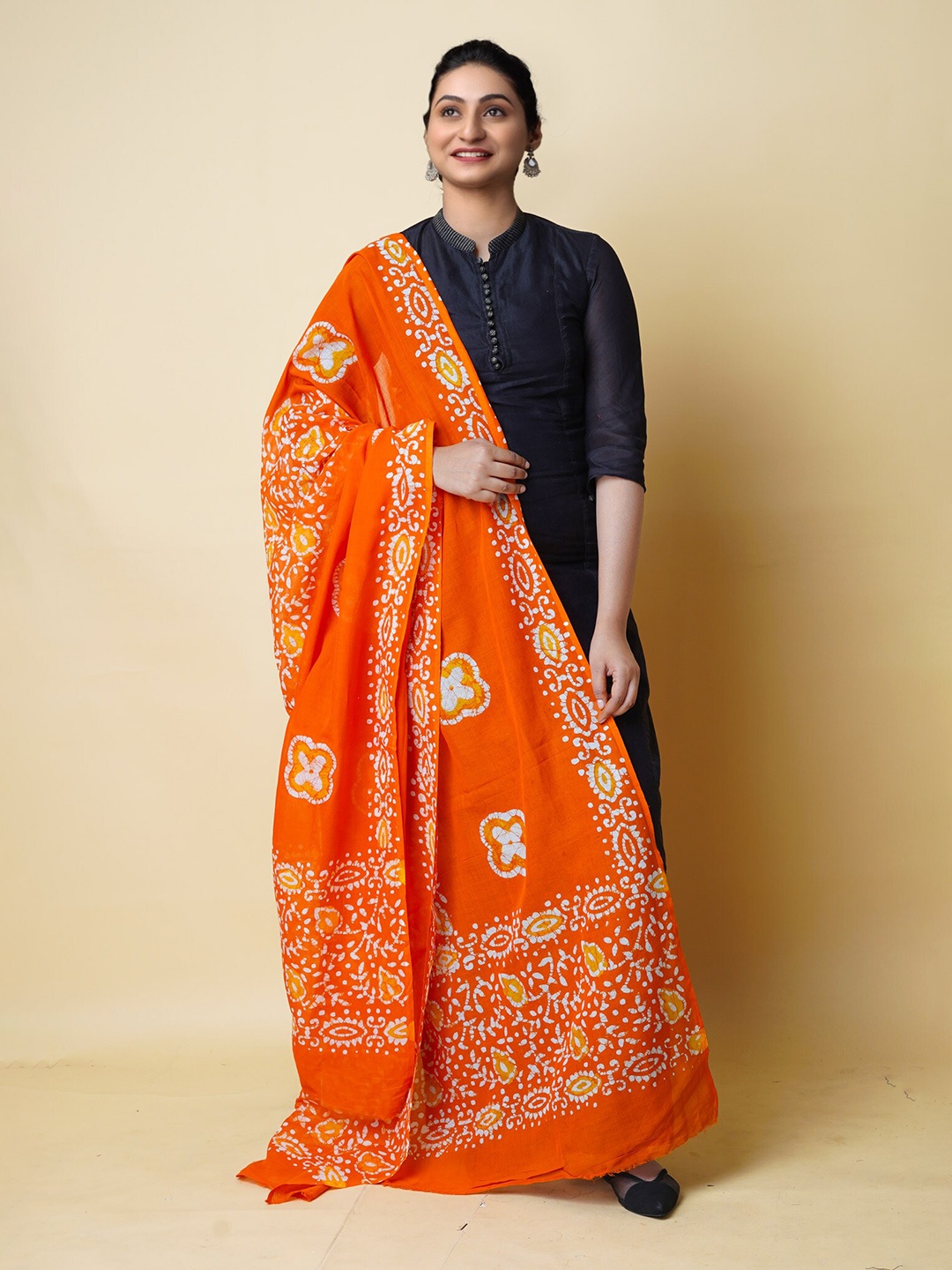 

Unnati Silks Batik Printed Pure Cotton Dupatta, Orange