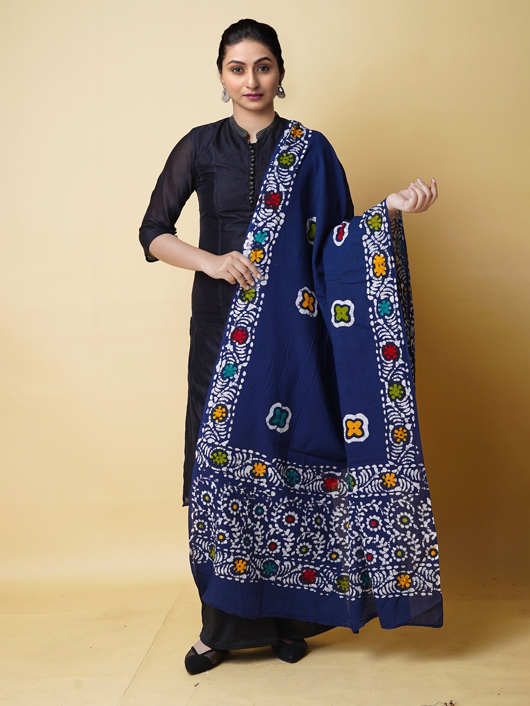 

Unnati Silks Batik Printed Pure Cotton Dupatta, Blue