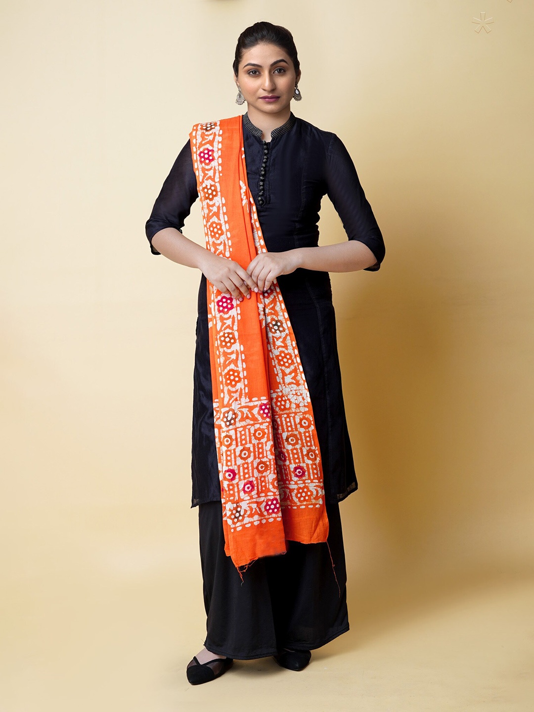 

Unnati Silks Batik Printed Pure Cotton Dupatta, Orange