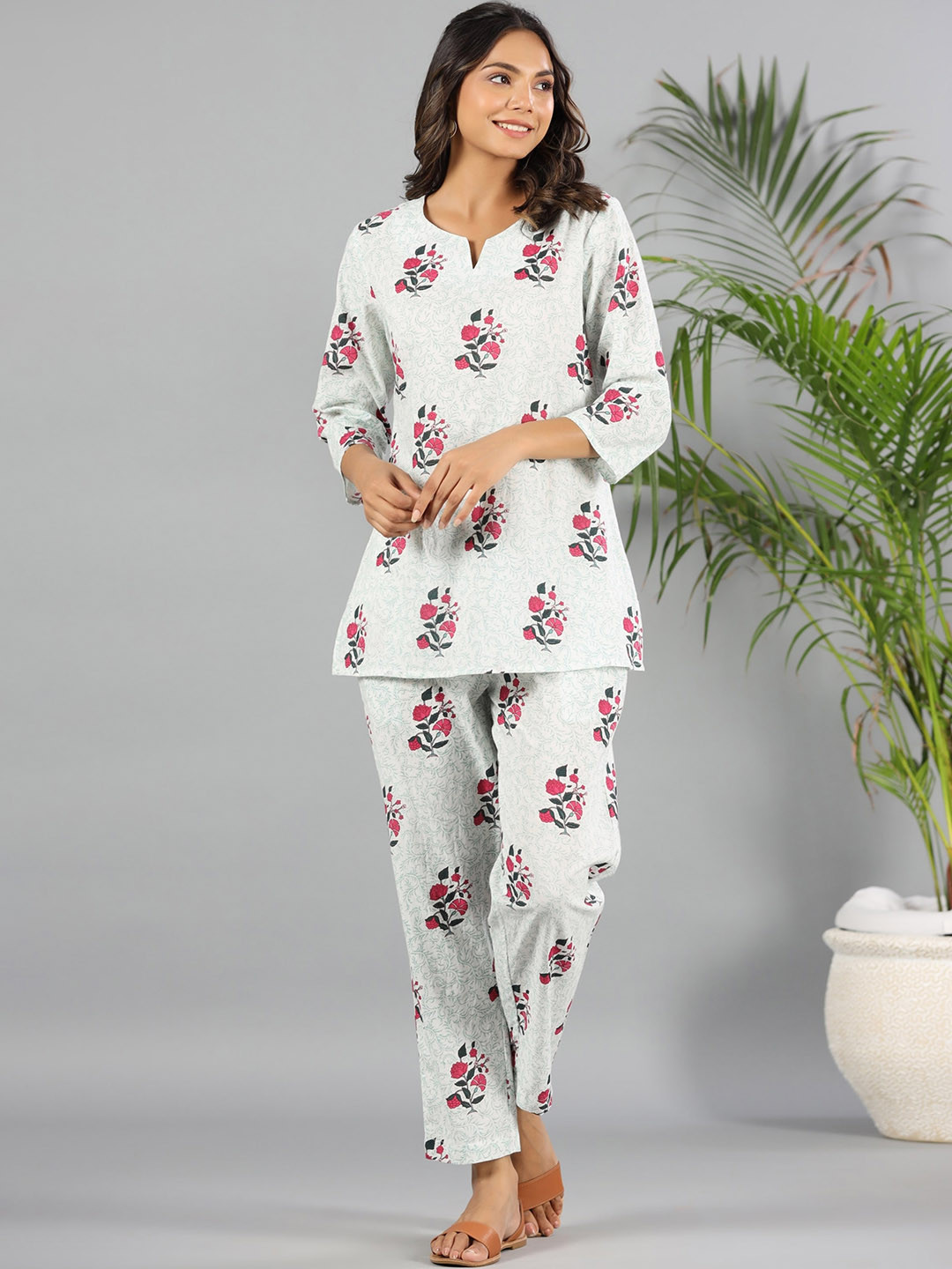 

mirari Floral Printed Pure Cotton Kurti with Trousers, White
