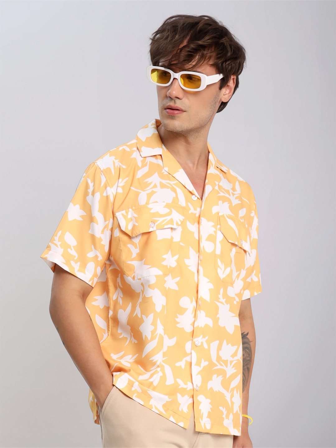 

Beyoung Relaxed Floral Printed Cuban Collar Cotton Casual Shirt, Yellow