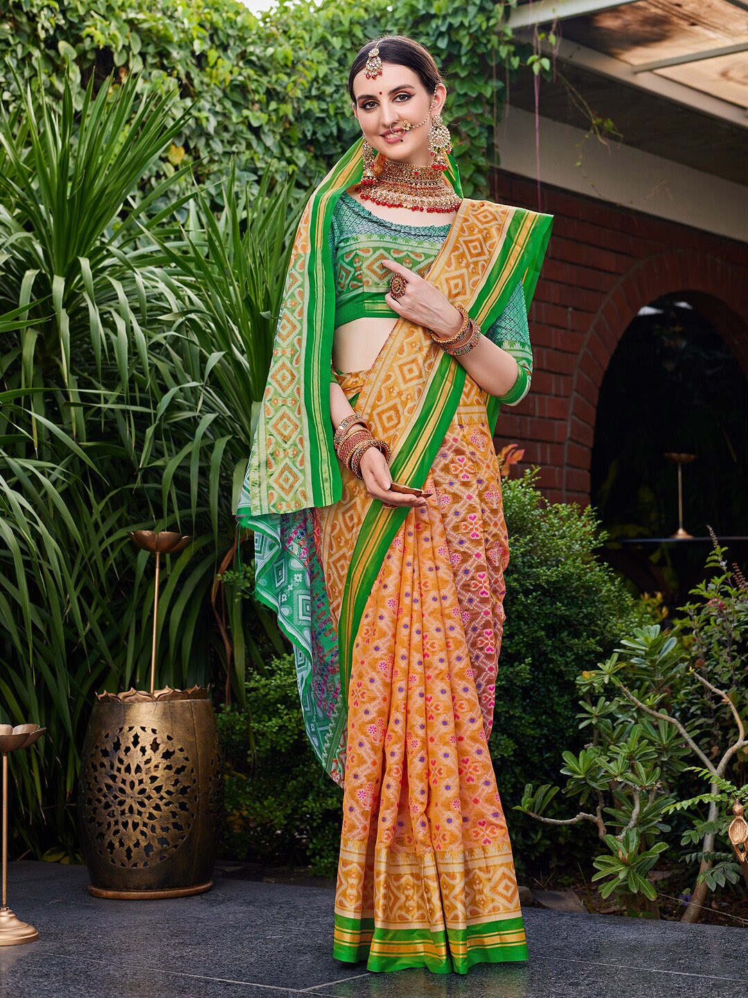 

KALINI Ethnic Motifs Printed Zari Detail Saree, Peach