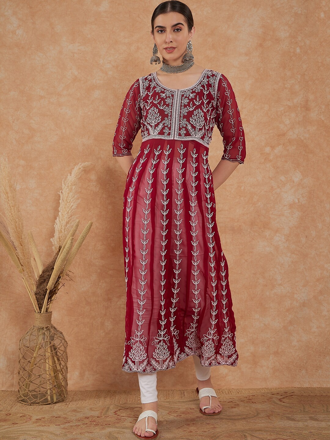 

Sangria Floral Embroidered A-Line Kurta, Maroon