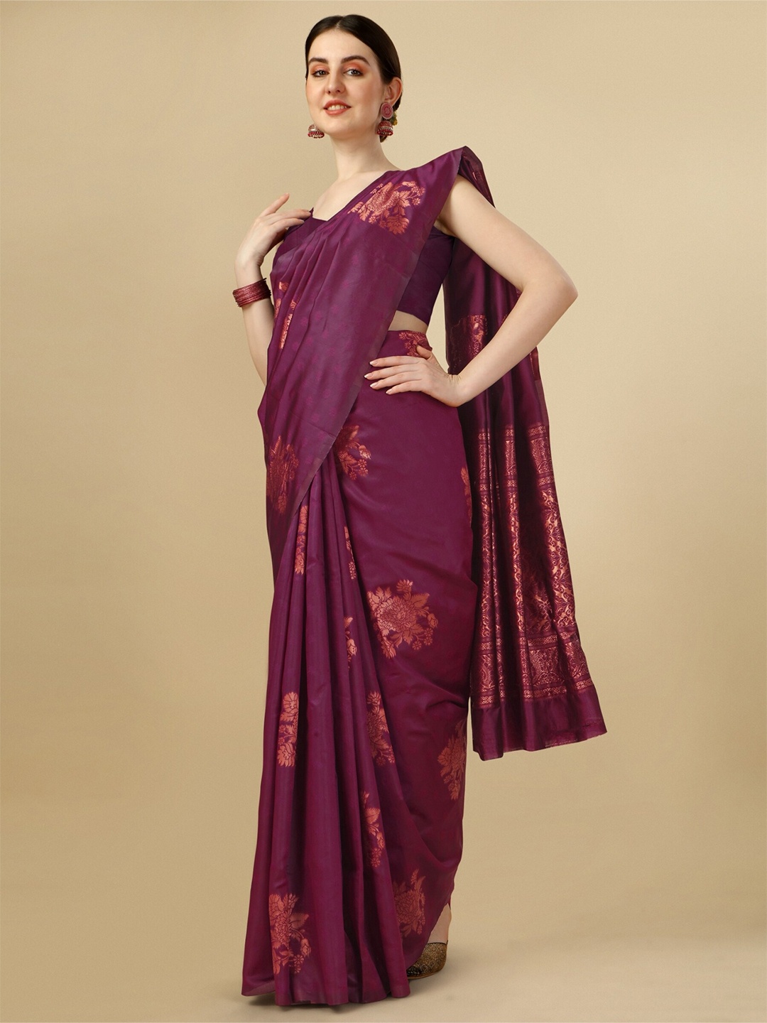 

SHIJILA Floral Woven Design Zari Kanjeevaram Saree, Burgundy