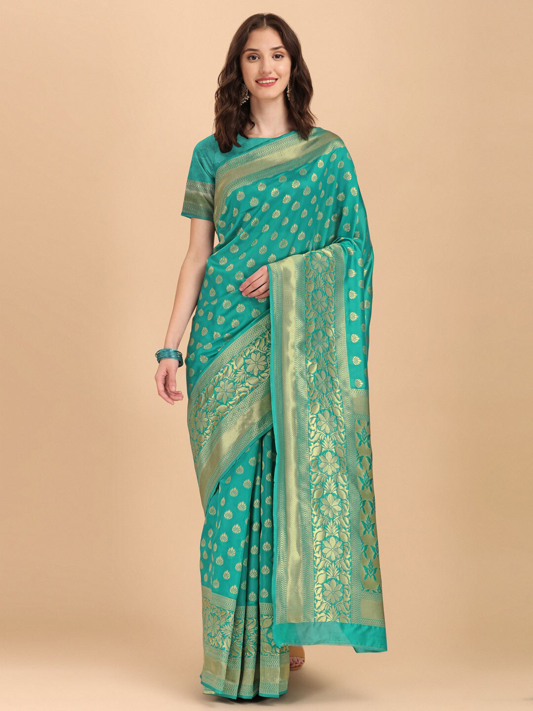 

SHIJILA Ethnic Motifs Woven Design Zari Detailed Kanjeevaram Saree, Green