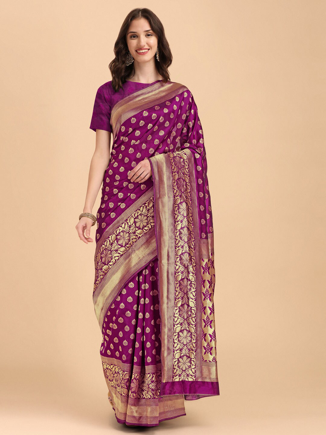 

SHIJILA Purple & Gold-Toned Woven Design Zari Kanjeevaram Saree