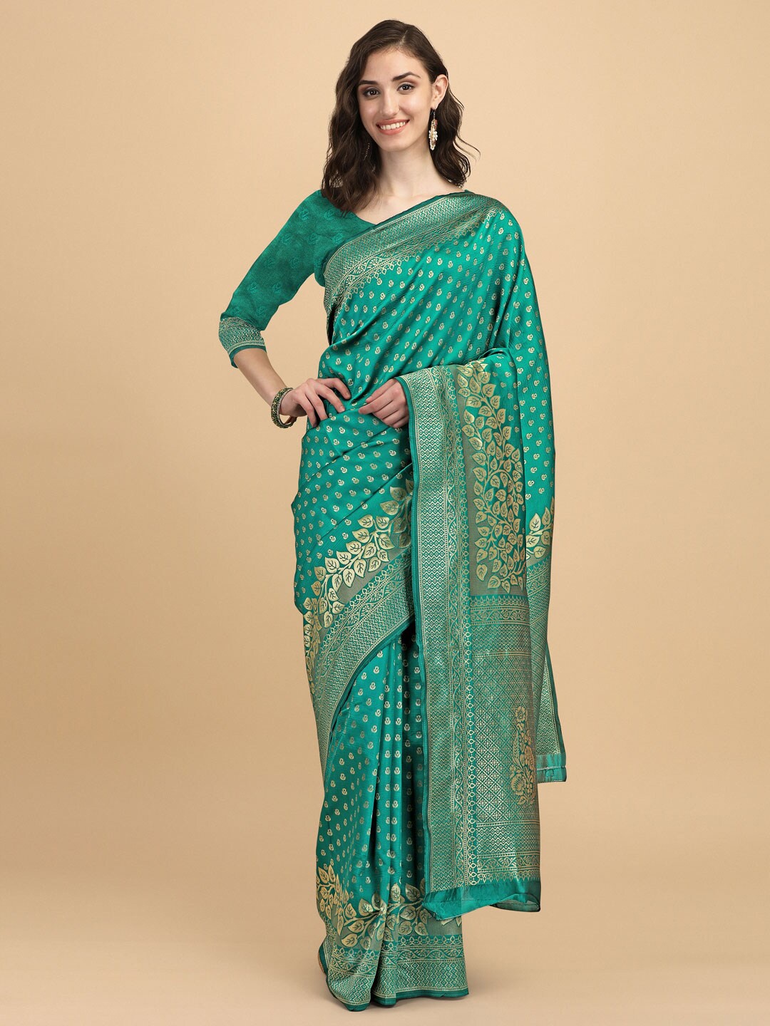 

SHIJILA Sea Green & Gold-Toned Woven Design Zari Kanjeevaram Saree