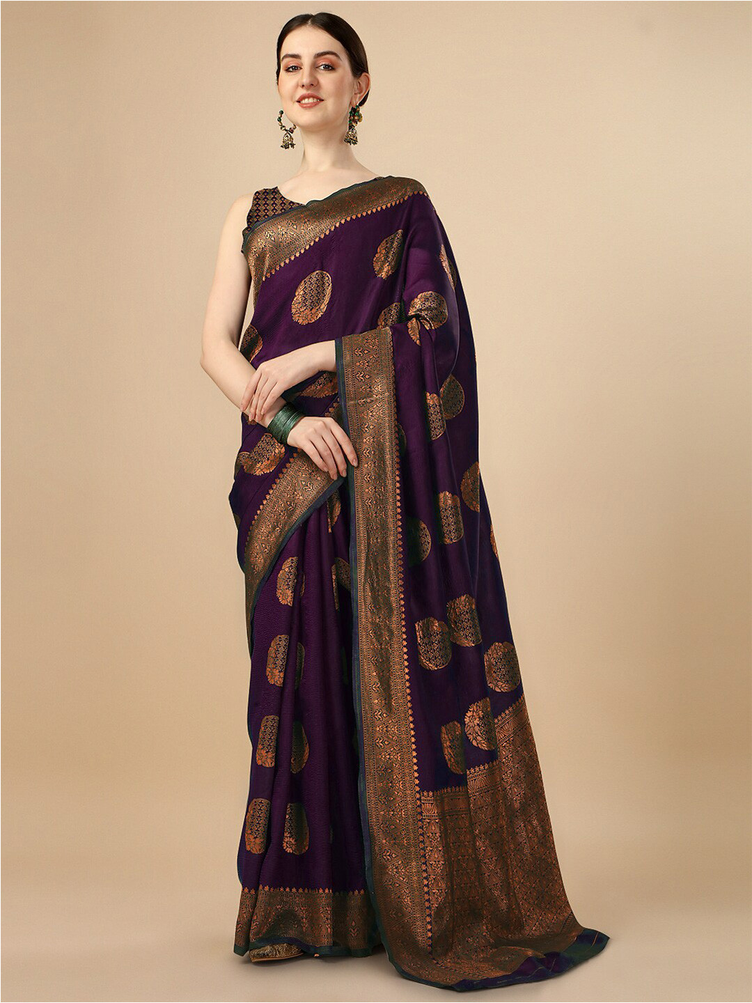 

SHIJILA Ethnic Motifs Woven Design Zari Kanjeevaram Saree, Magenta