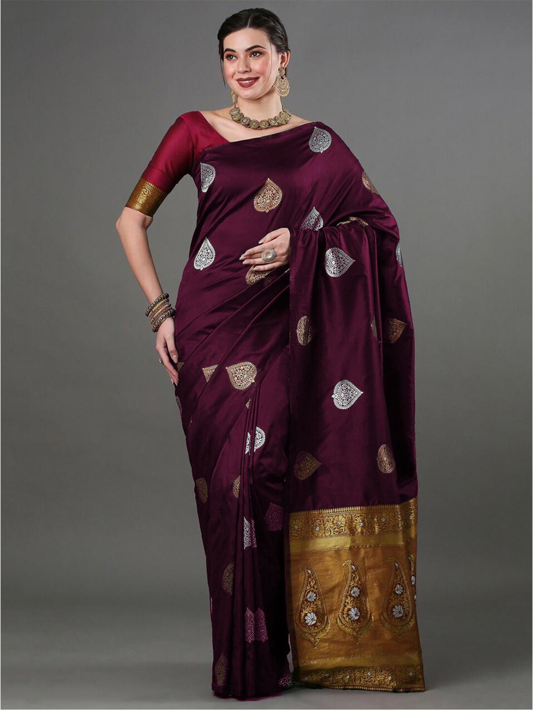 

SHIJILA Woven Design Zari Kanjeevaram Saree, Purple