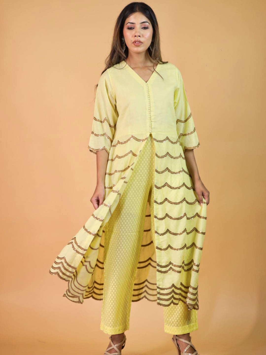 

Trinjann Sequined A-Line Chanderi Cotton Kurta with Palazzos, Yellow