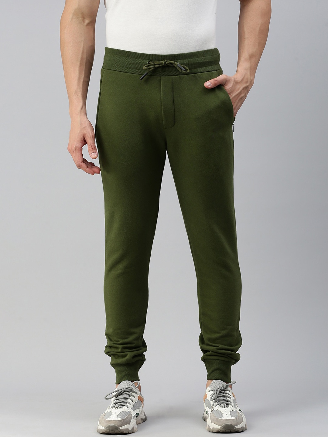 

SPORTO Men Cotton Relaxed Fit Joggers, Olive