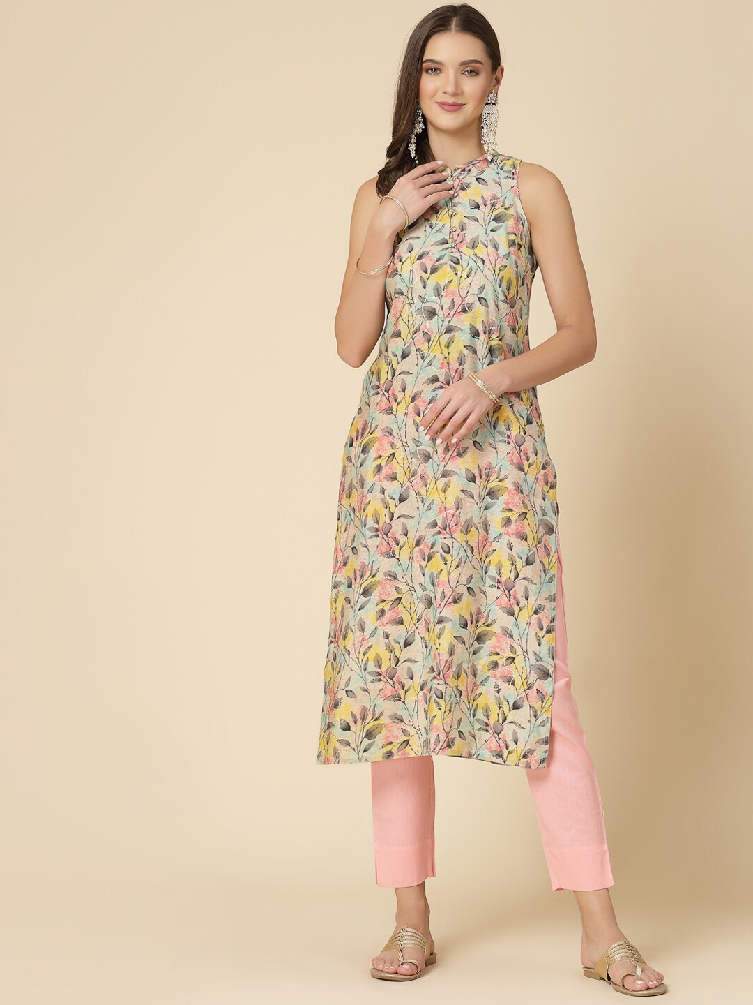 

all about you Floral Printed Mandarin Collar Regular Kurta, Off white