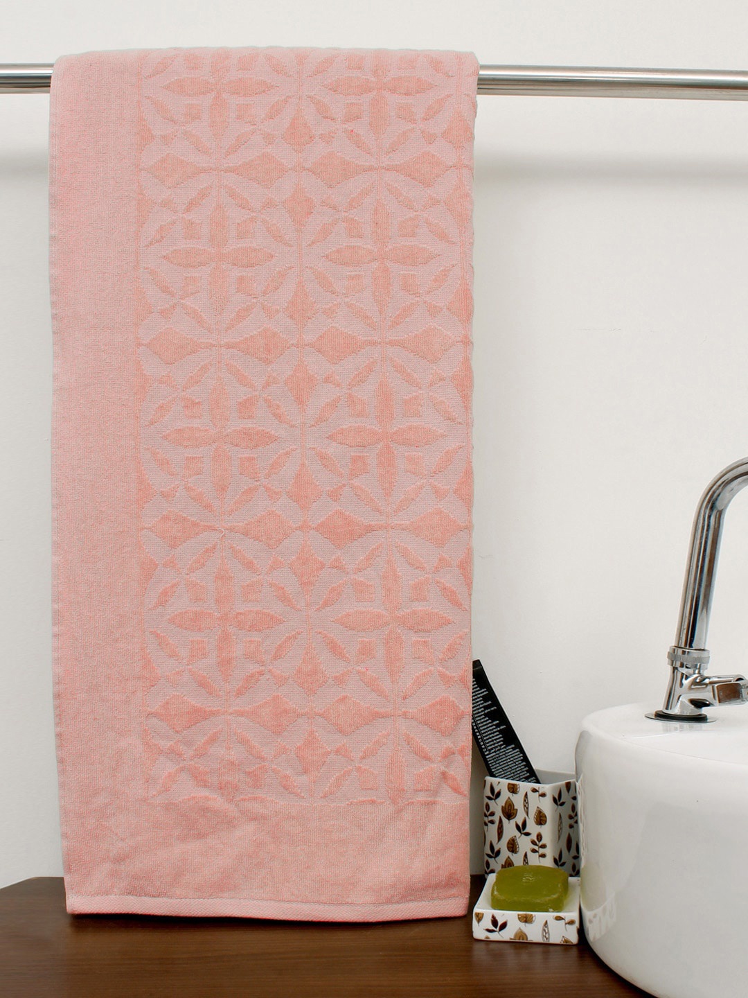

AVI Living Pink Self Design 350 GSM Pure-Cotton Super Absorbent Bath Towel