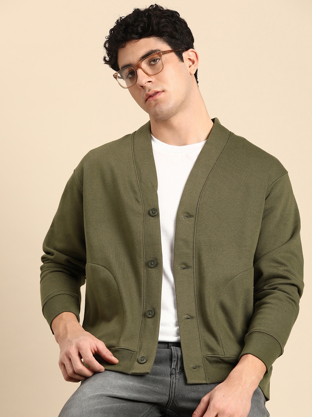 

Celio Men Solid Sweatshirt, Olive