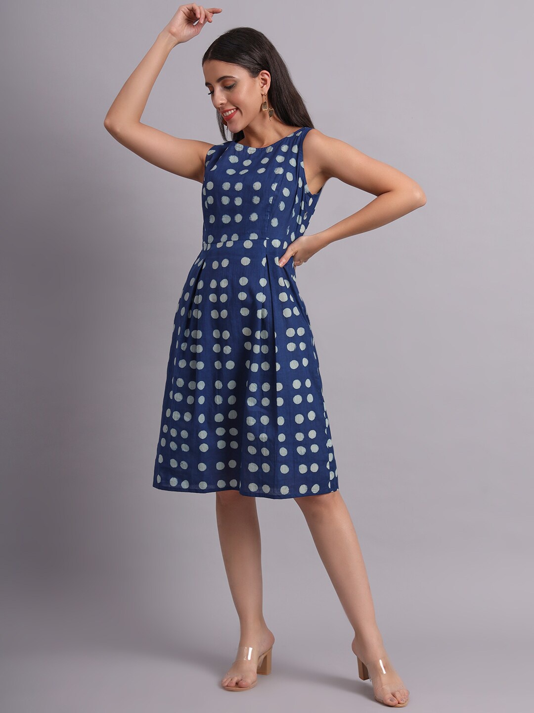 

DECKEDUP Blue Polka Dot Print Sheath Dress