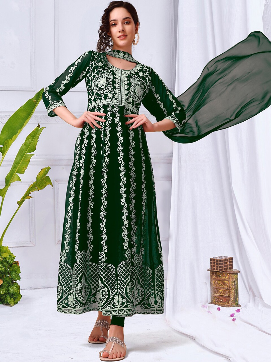 

HERE&NOW Thread Work Georgette Anarkali Kurta With Dupatta, Teal