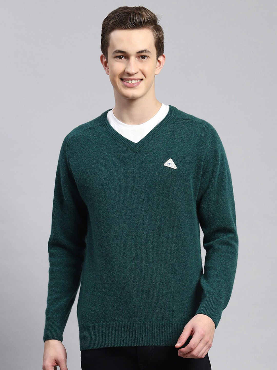 

Monte Carlo V-Neck Woollen Pullover, Green