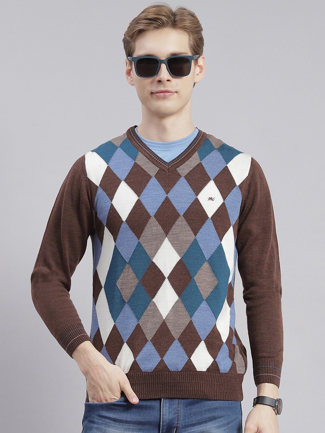 

Monte Carlo Checked V-Neck Pullover, Brown