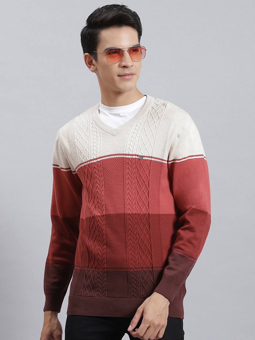 

Monte Carlo Colourblocked V-Neck Pullover, Rust