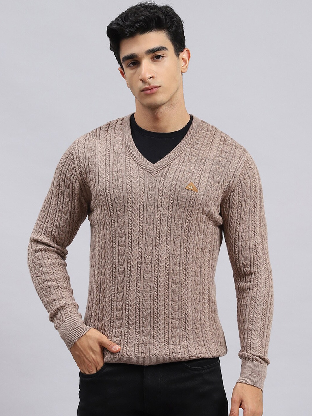 

Monte Carlo Cable Knit V-Neck Long Sleeve Woolen Pullover Sweaters, Brown