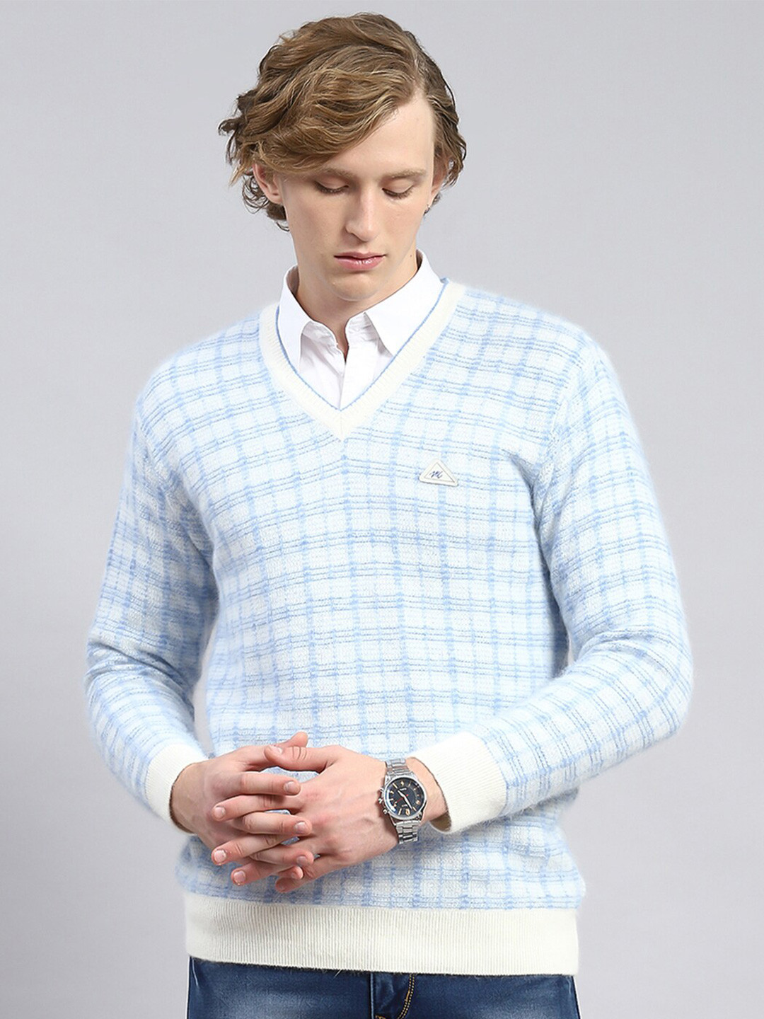 

Monte Carlo Checked V-Neck Woollen Pullover, Off white