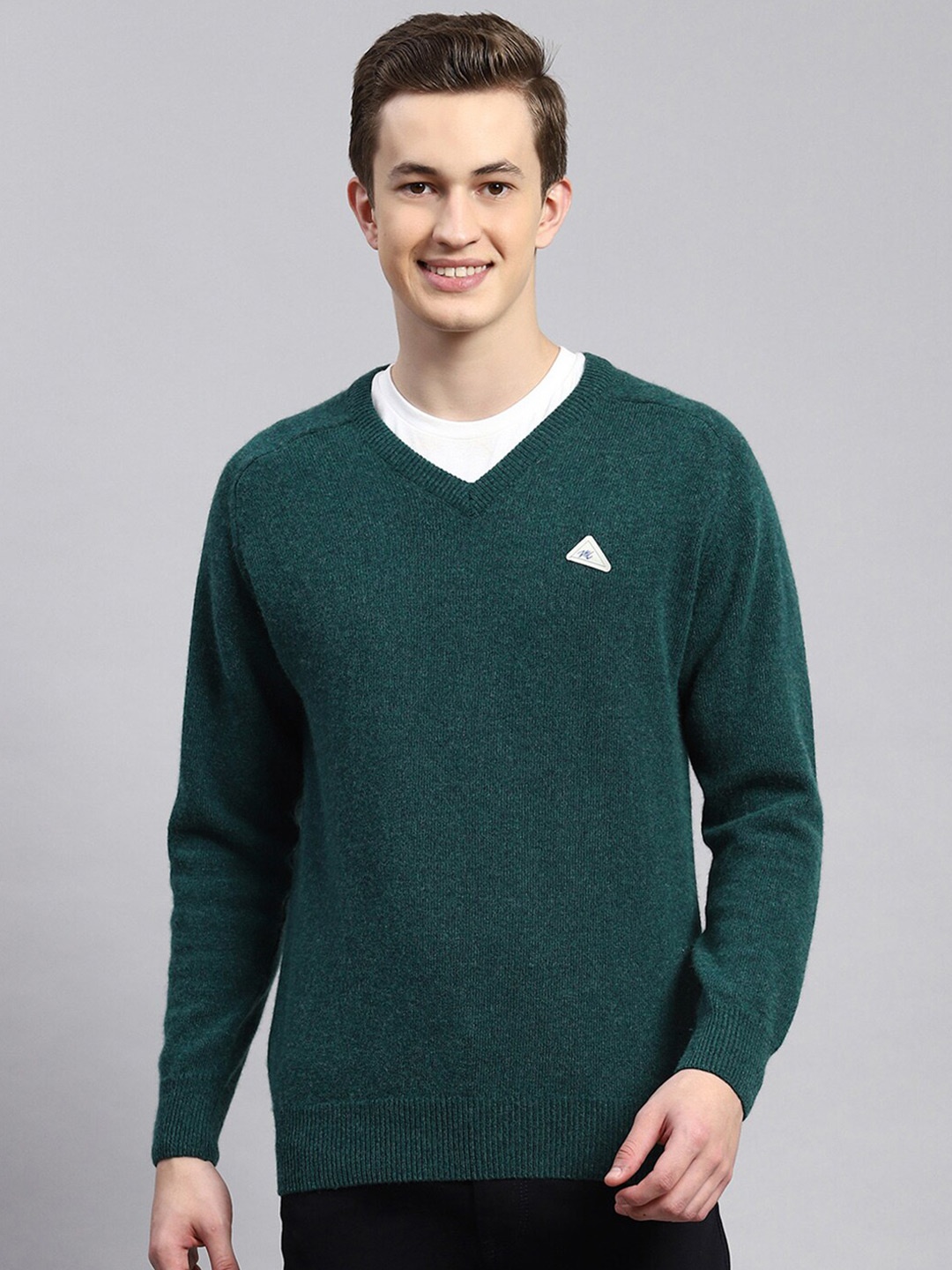 

Monte Carlo V-Neck Woollen Pullover, Green