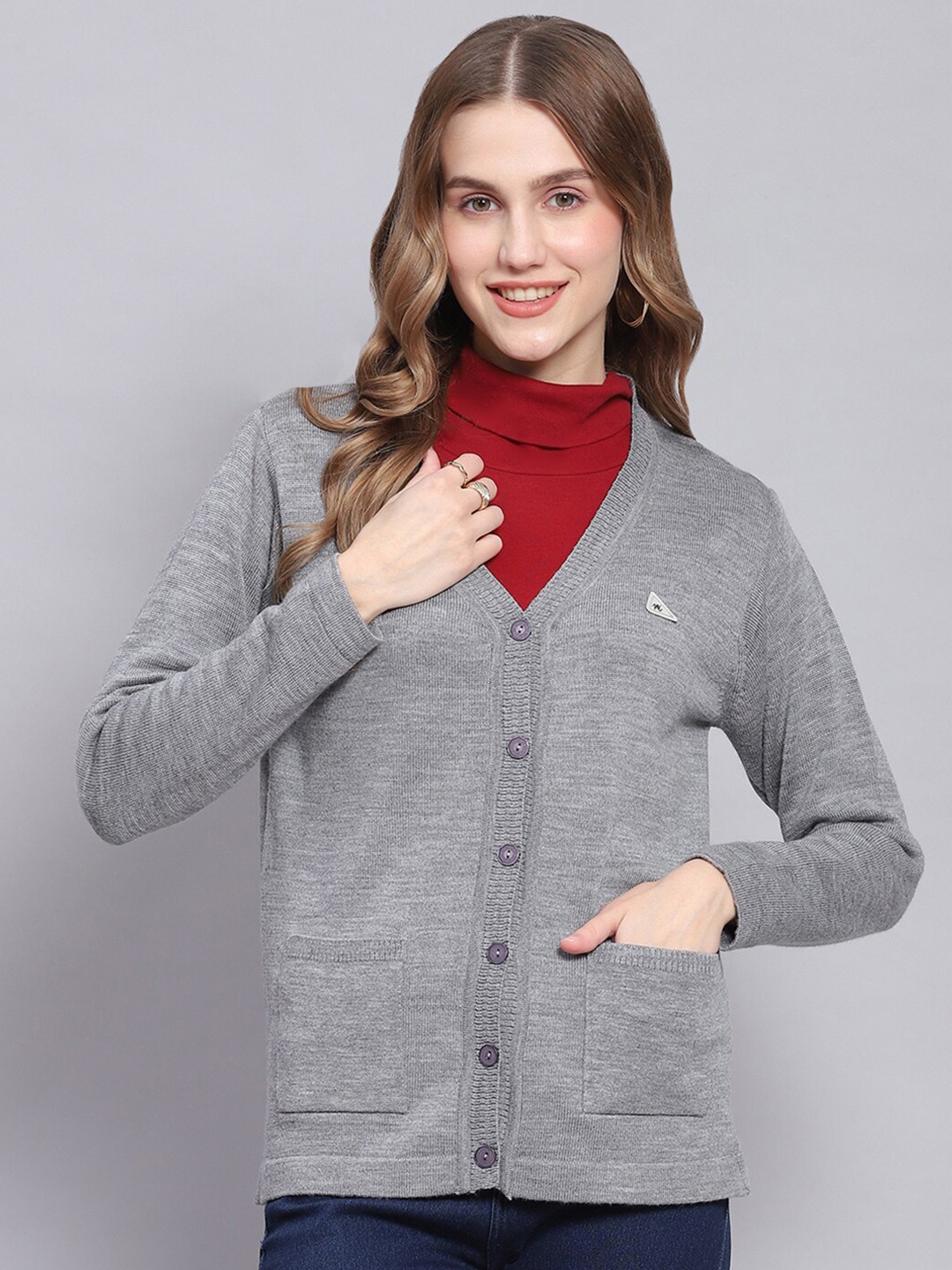 

Monte Carlo V-Neck Woolen Cardigan Sweater, Grey melange