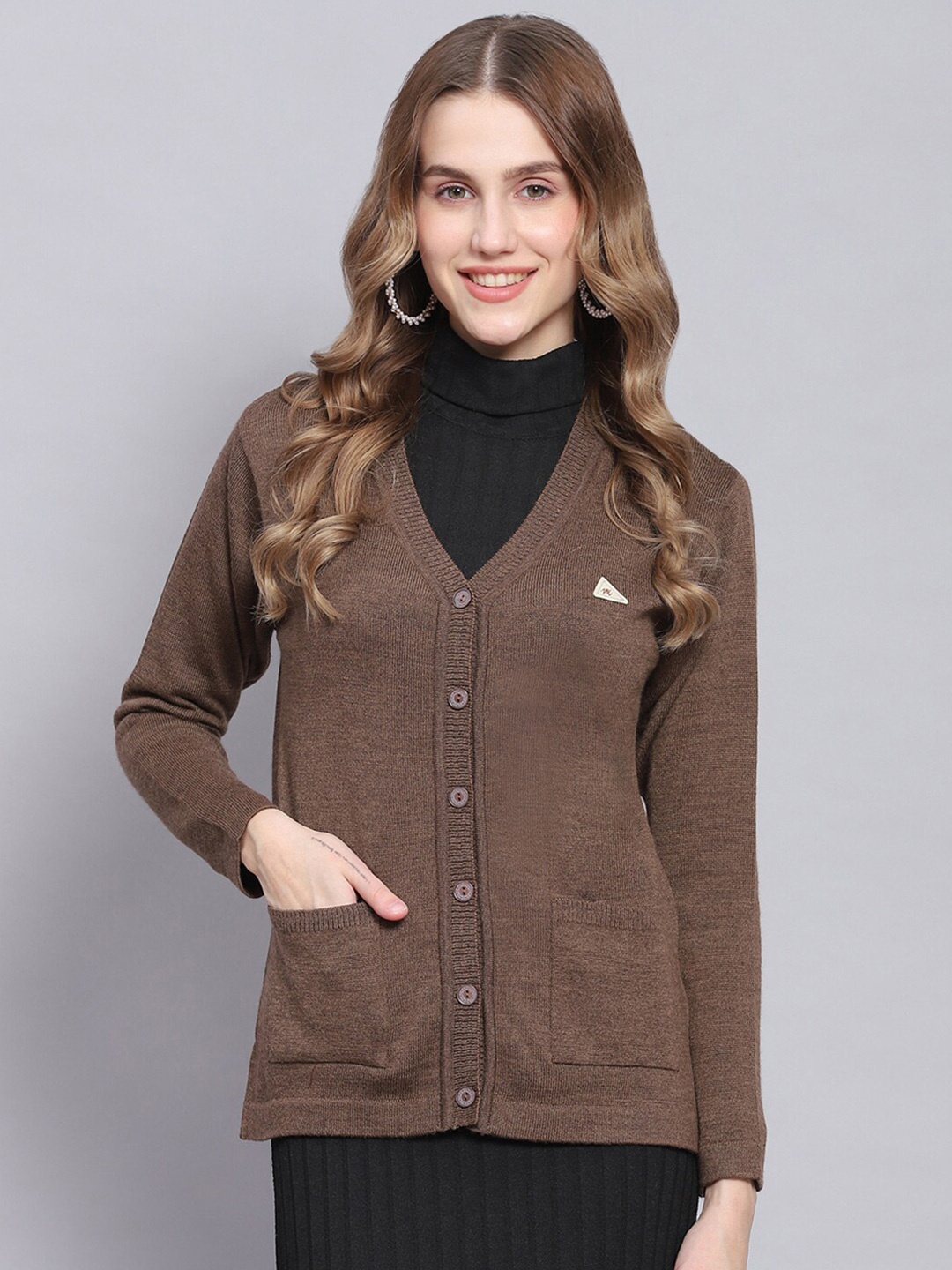 

Monte Carlo V-Neck Woollen Cardigan, Brown