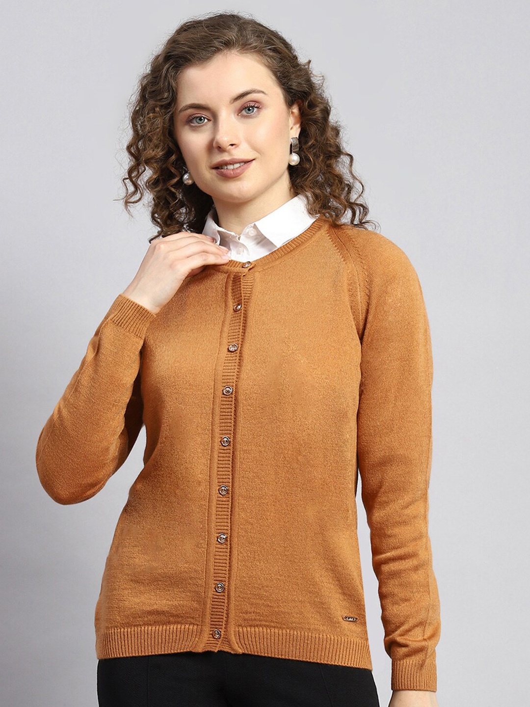 

Monte Carlo Round Neck Ribbed Cardigan, Brown