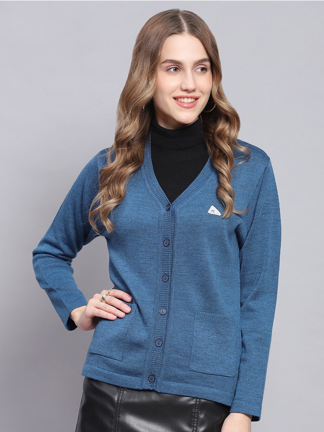 

Monte Carlo V-Neck Wool Cardigan, Blue