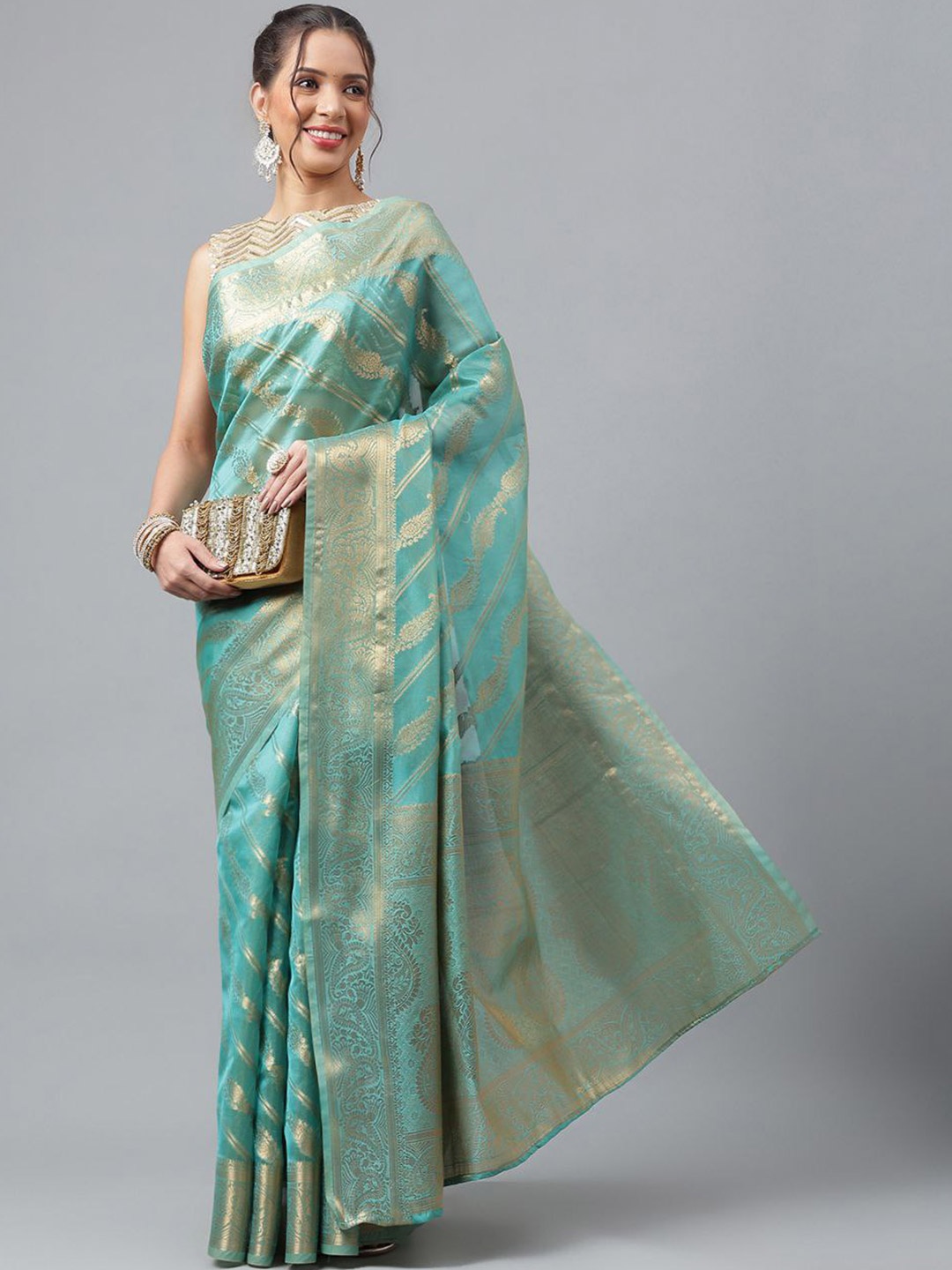 

SHIJILA Ethnic Motifs Woven Design Zari Organza Kanjeevaram Saree, Sea green