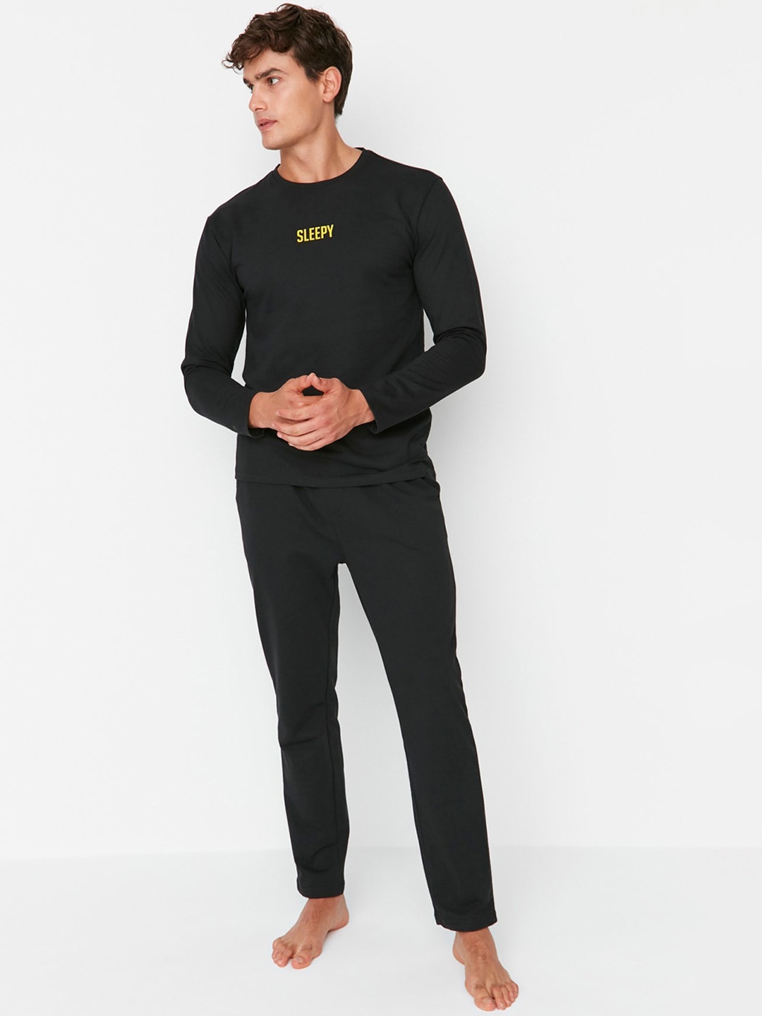 

Trendyol Round Neck Long Sleeves Night suit, Black