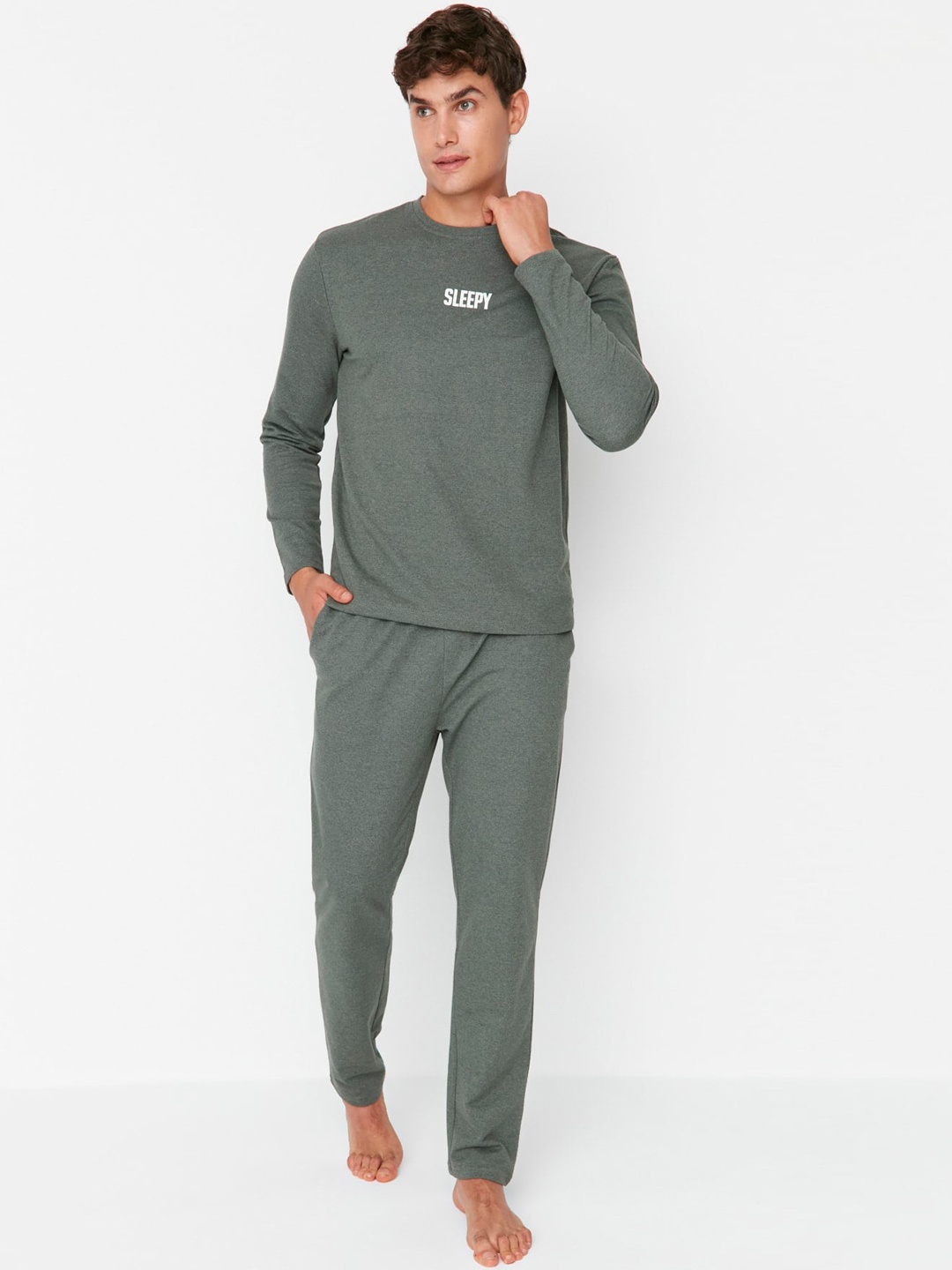 

Trendyol Typography Printed Round Neck Night suit, Green