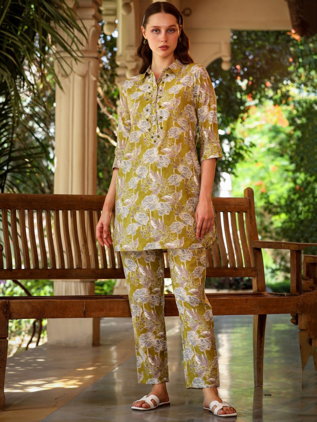 

FASHION DWAR Floral Printed Shirt Collar Tunic And Trousers Co-Ords, Olive