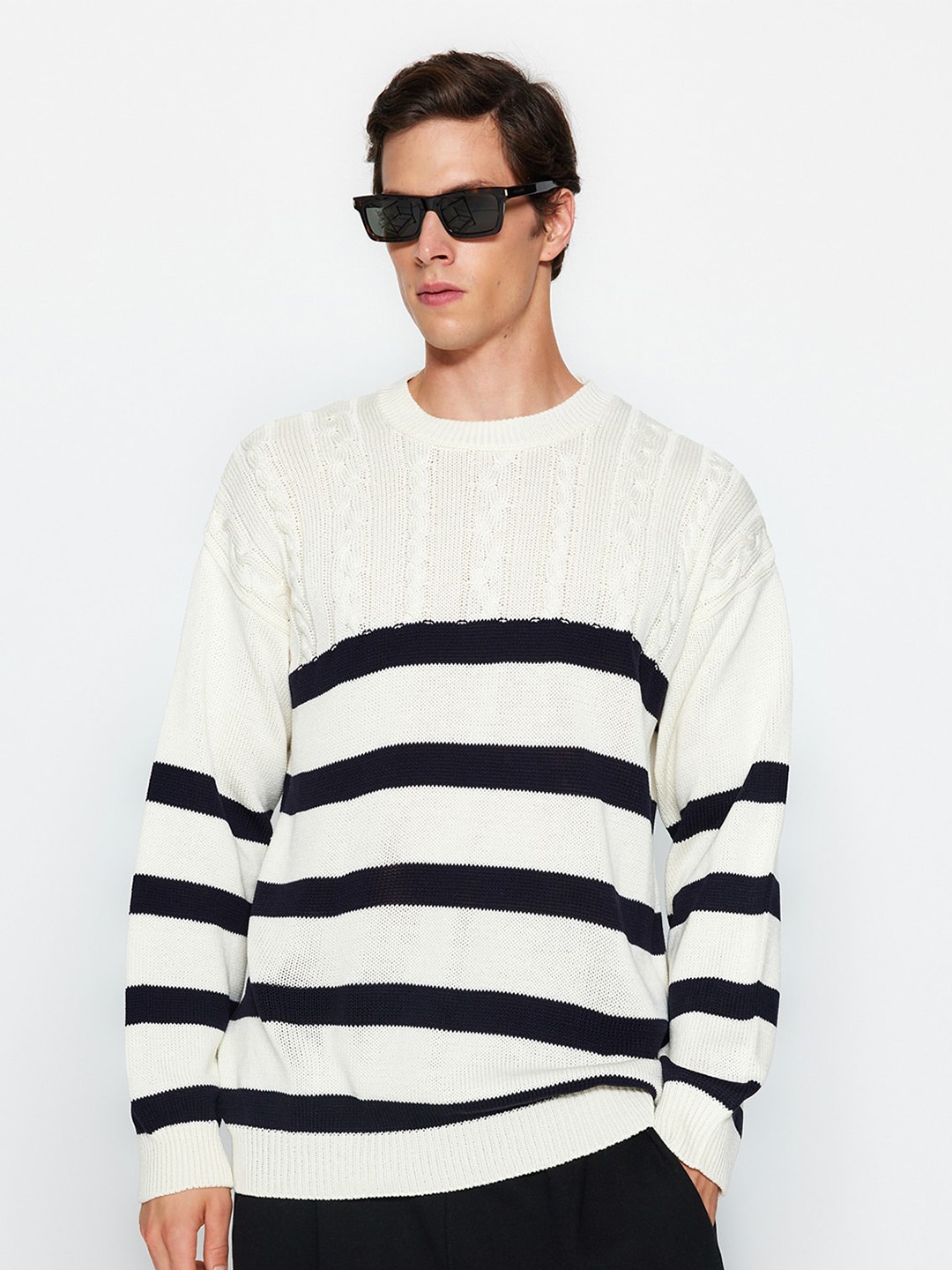 

Trendyol Striped Pullover Sweater, White