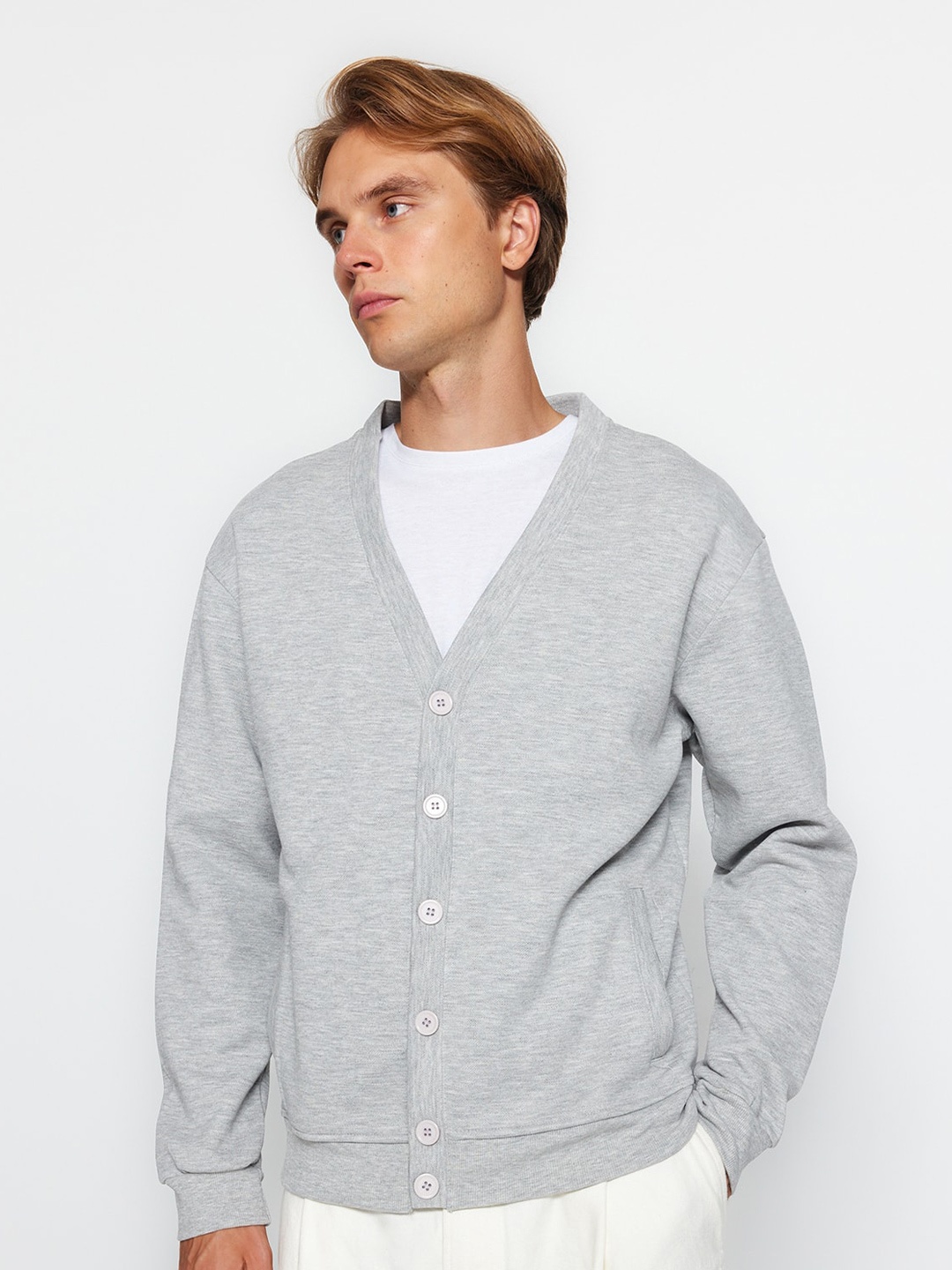 

Trendyol V-Neck Cardigan Sweater, Grey
