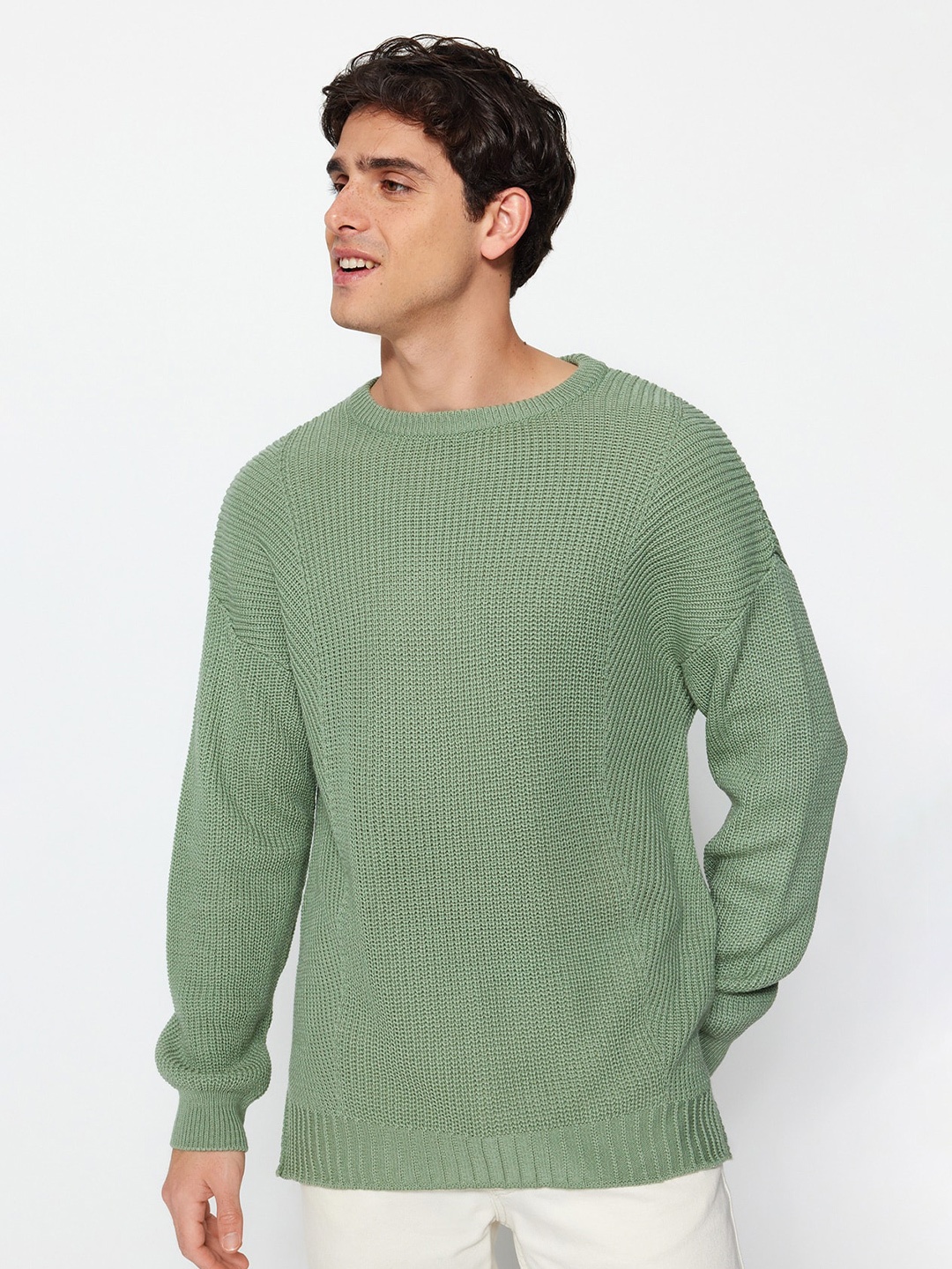 

Trendyol Round Neck Pullover Sweater, Green