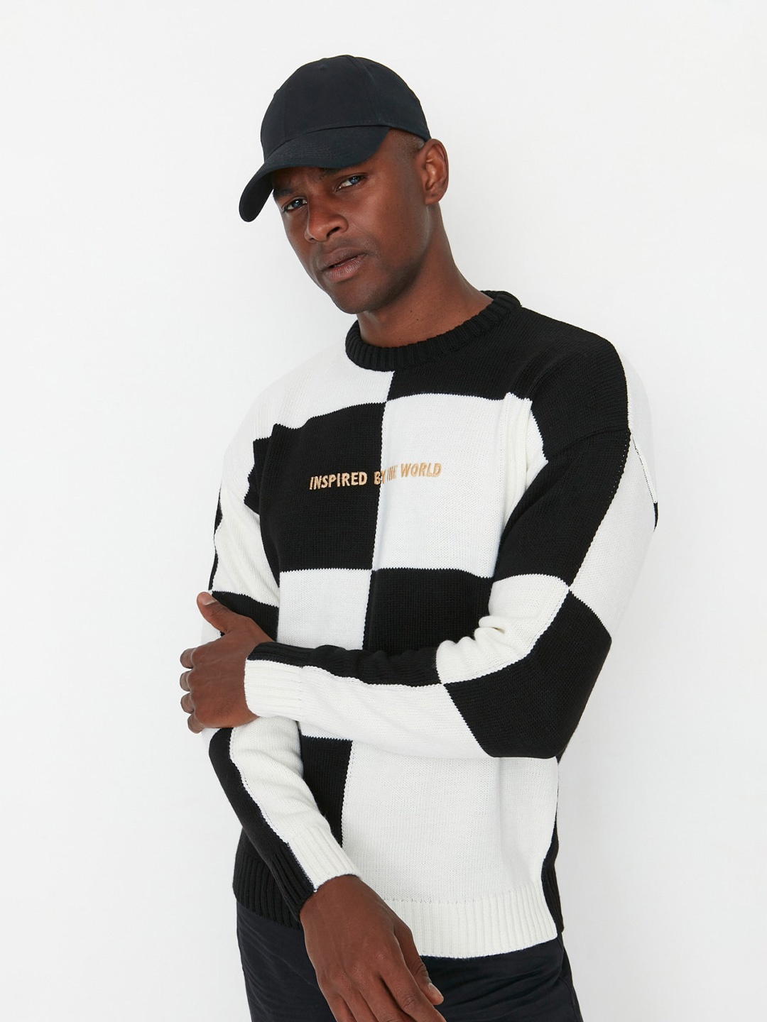

Trendyol Colourblocked Round Neck Pullover, White
